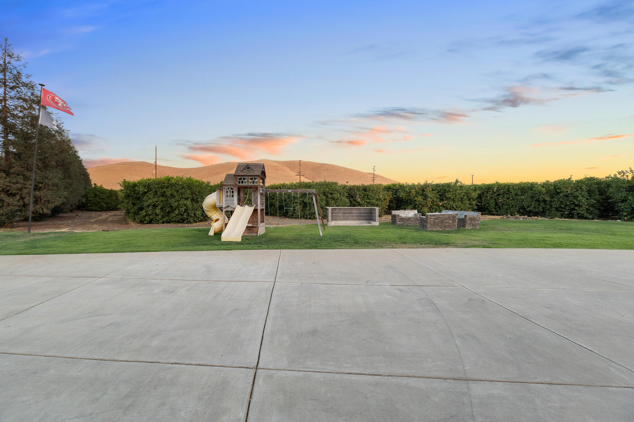 21031 Rd 256, Strathmore, CA 93267