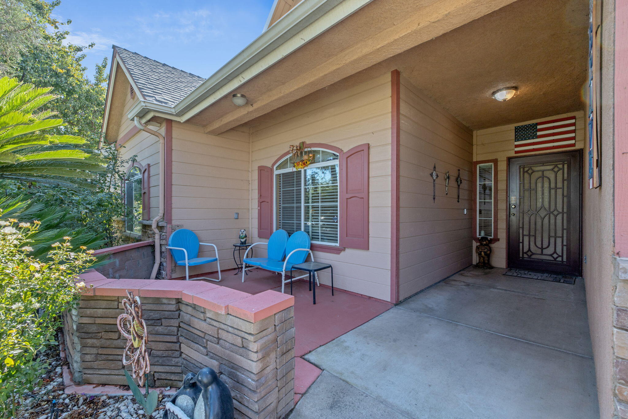 5045 W Modoc Ave, Visalia, CA 93291