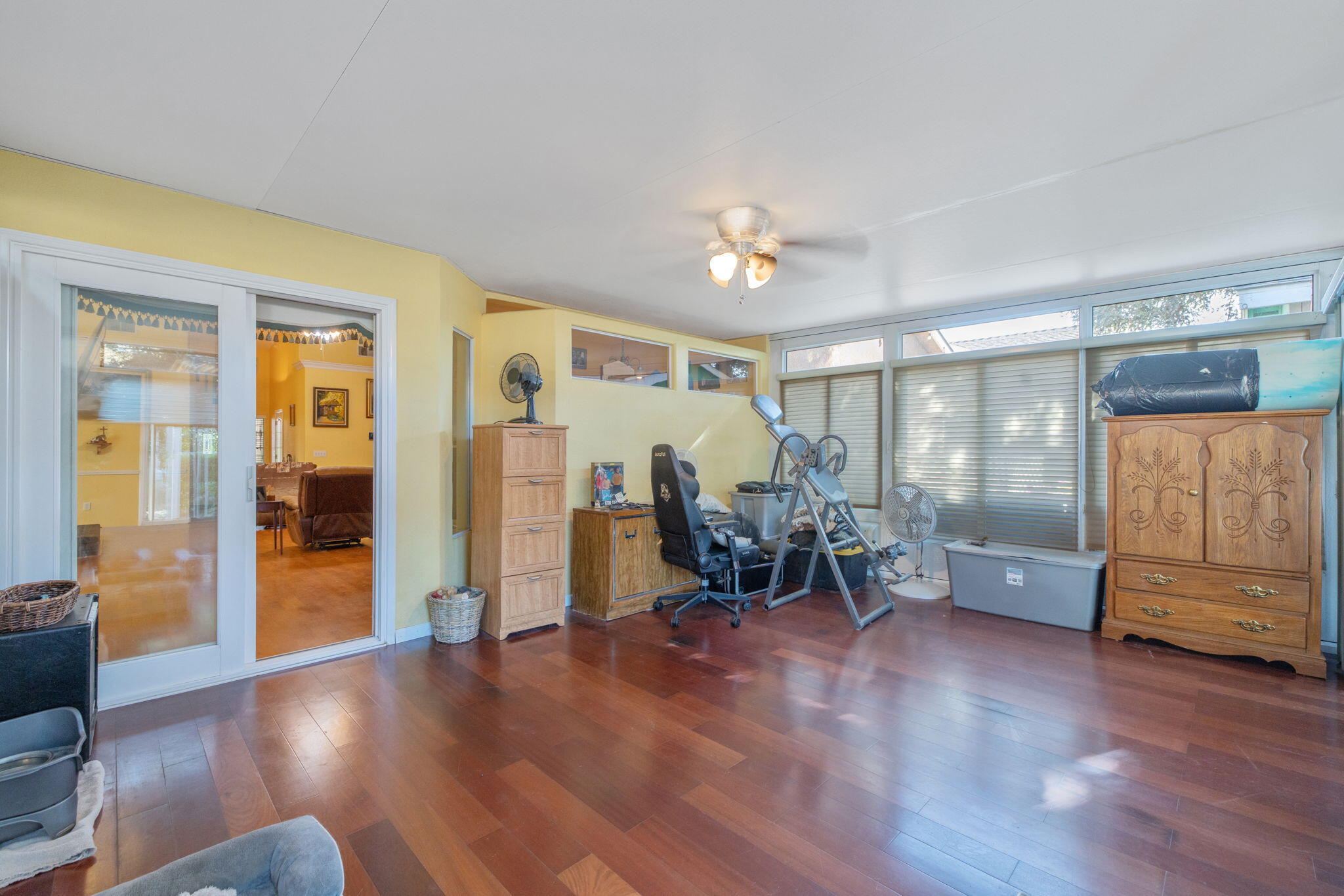5045 W Modoc Ave, Visalia, CA 93291