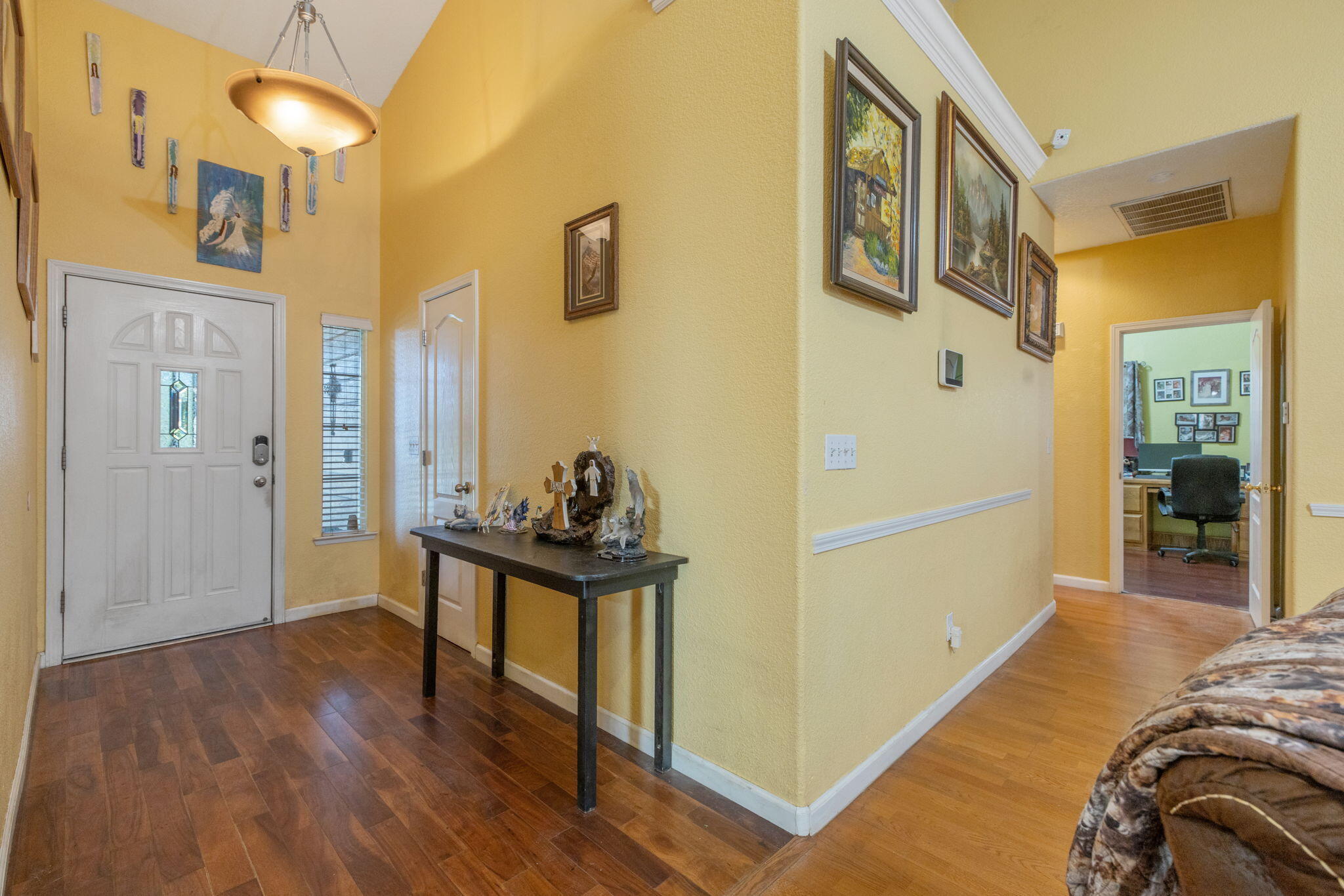 5045 W Modoc Ave, Visalia, CA 93291