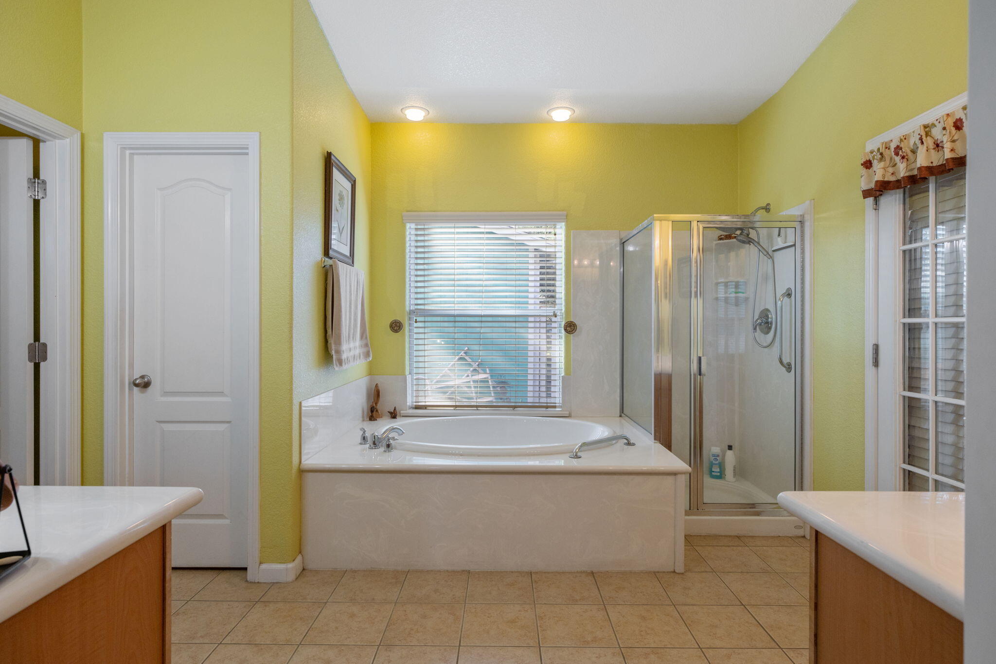 5045 W Modoc Ave, Visalia, CA 93291