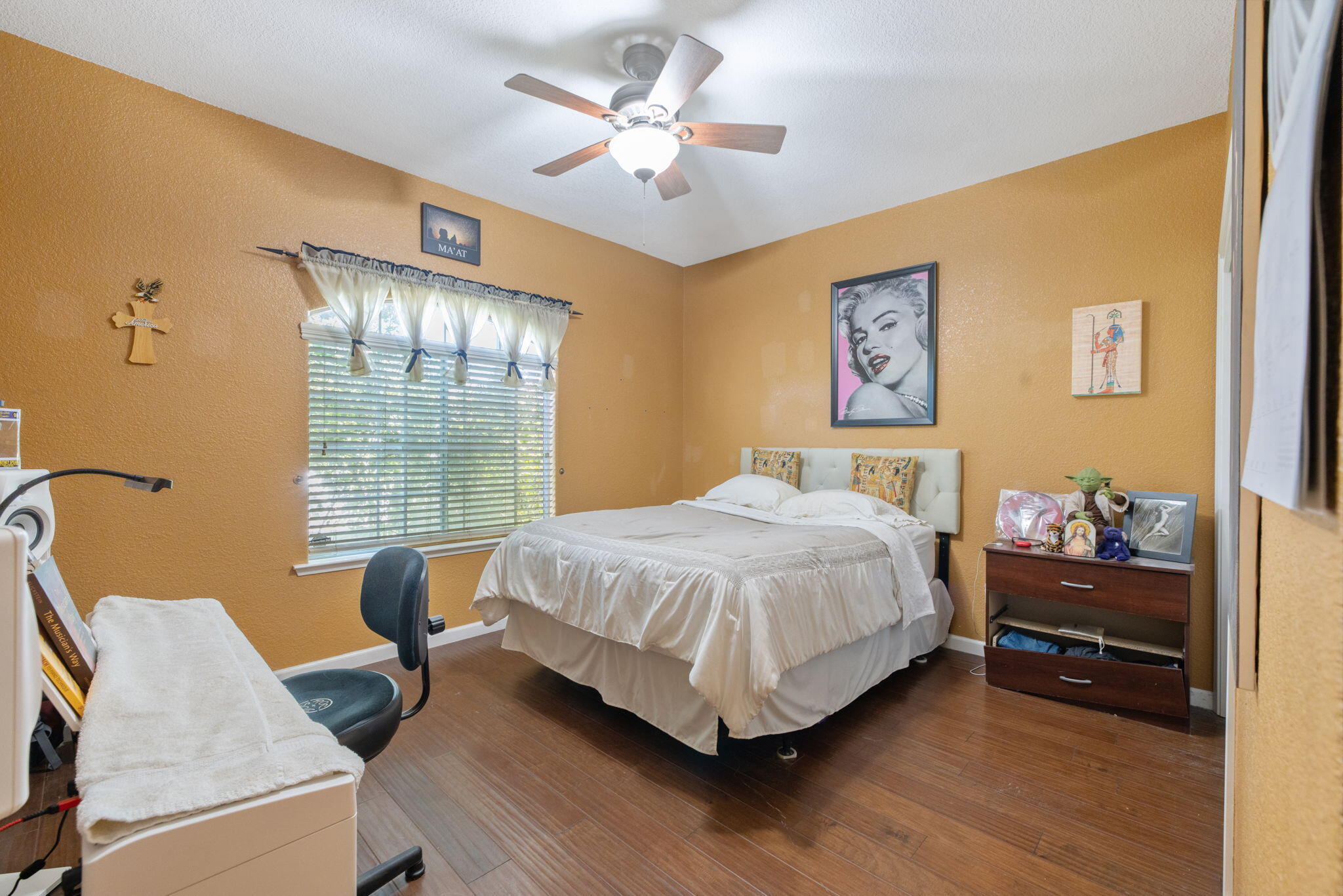 5045 W Modoc Ave, Visalia, CA 93291