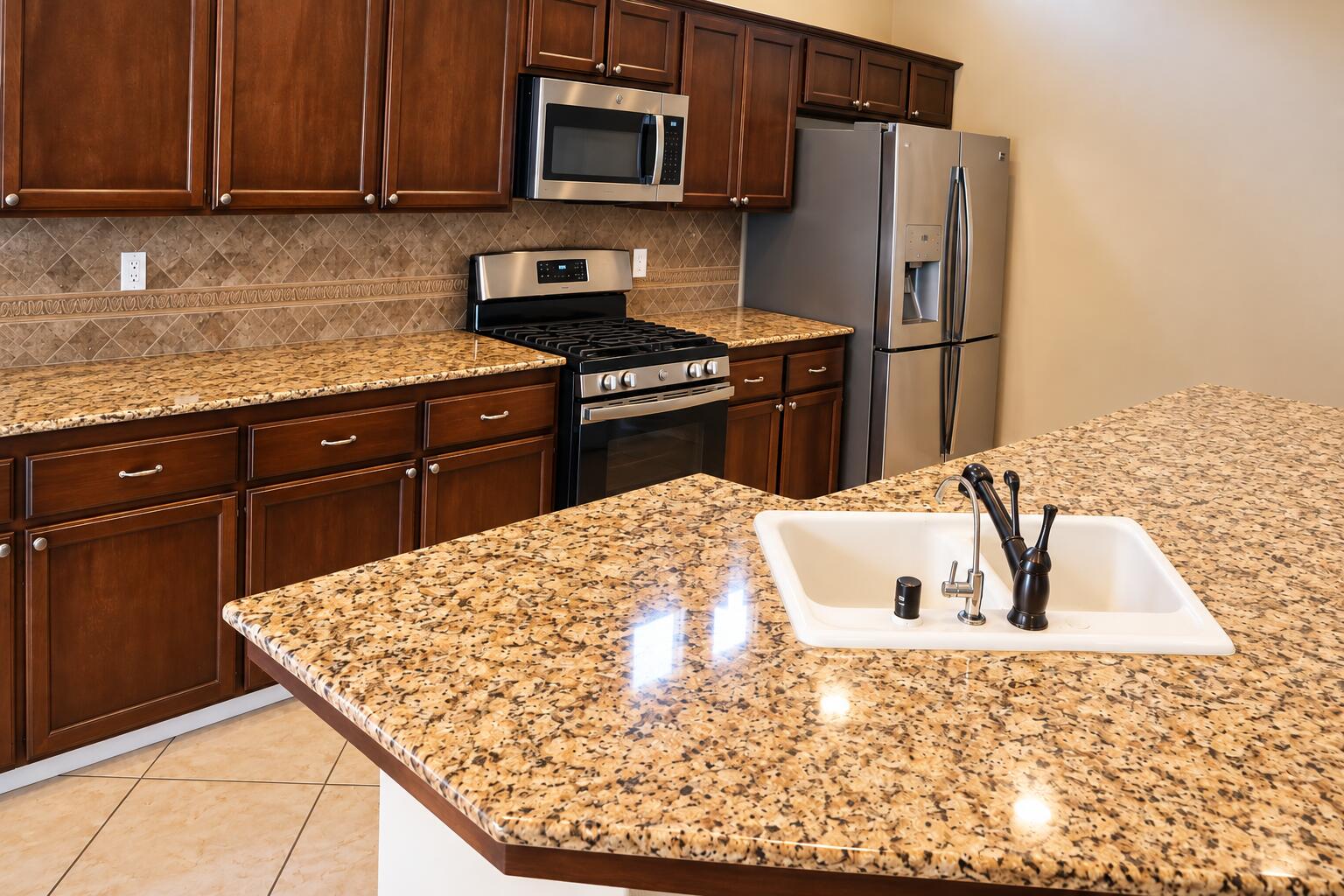 17583 Doran Dr, Springville, CA 93265