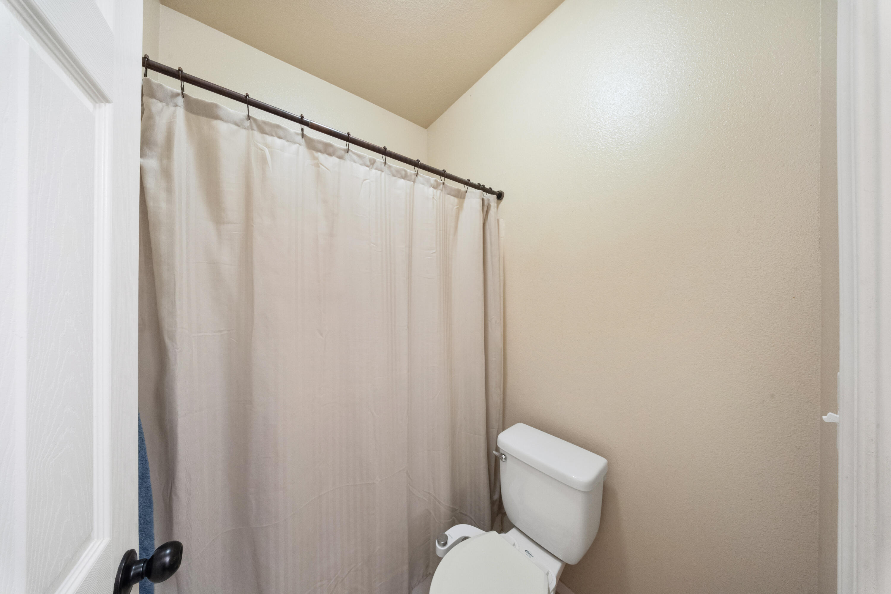 17583 Doran Dr, Springville, CA 93265