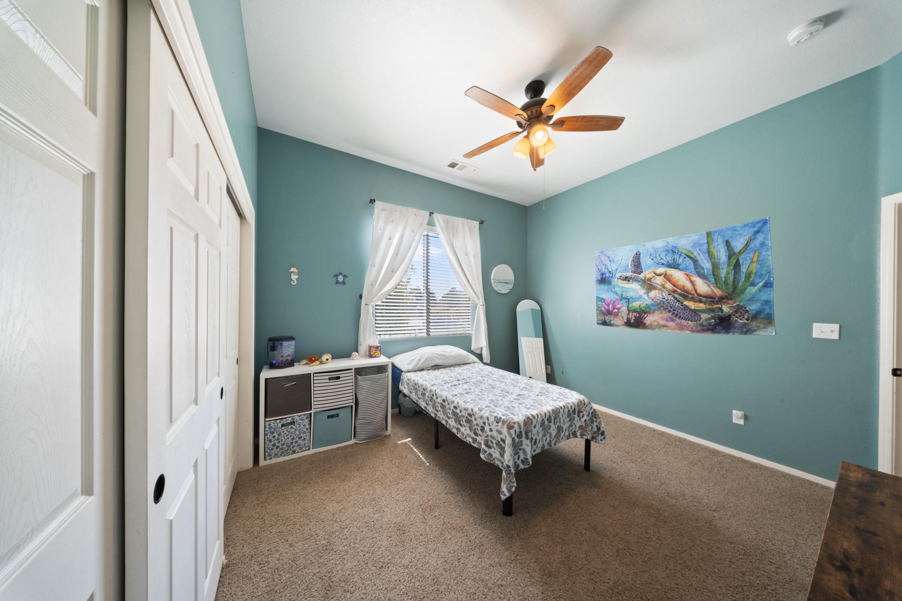 17583 Doran Dr, Springville, CA 93265