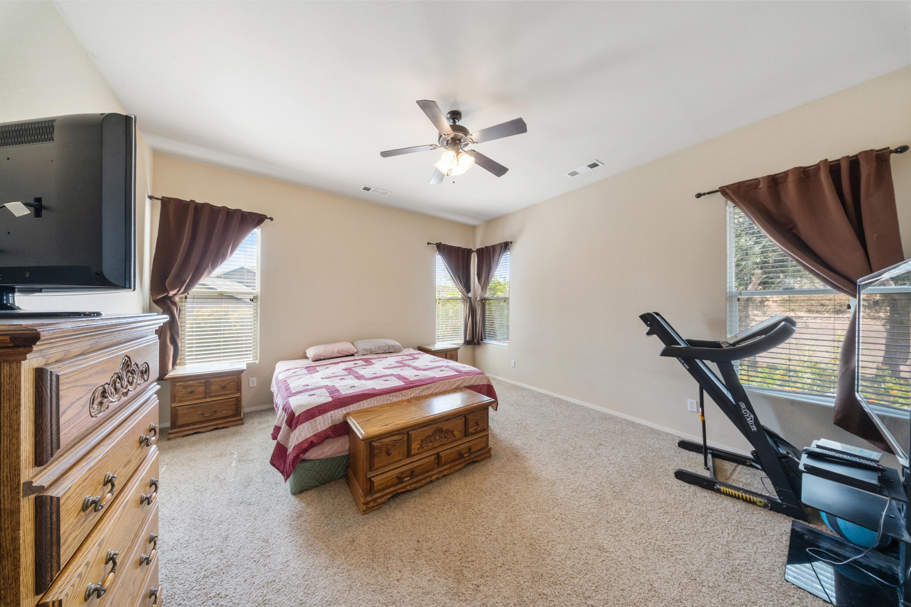 17583 Doran Dr, Springville, CA 93265