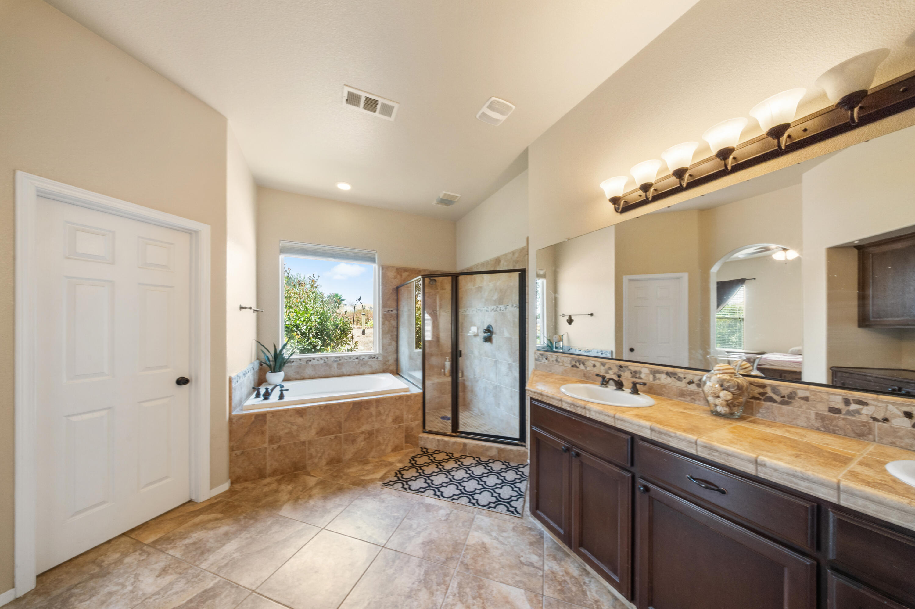 17583 Doran Dr, Springville, CA 93265