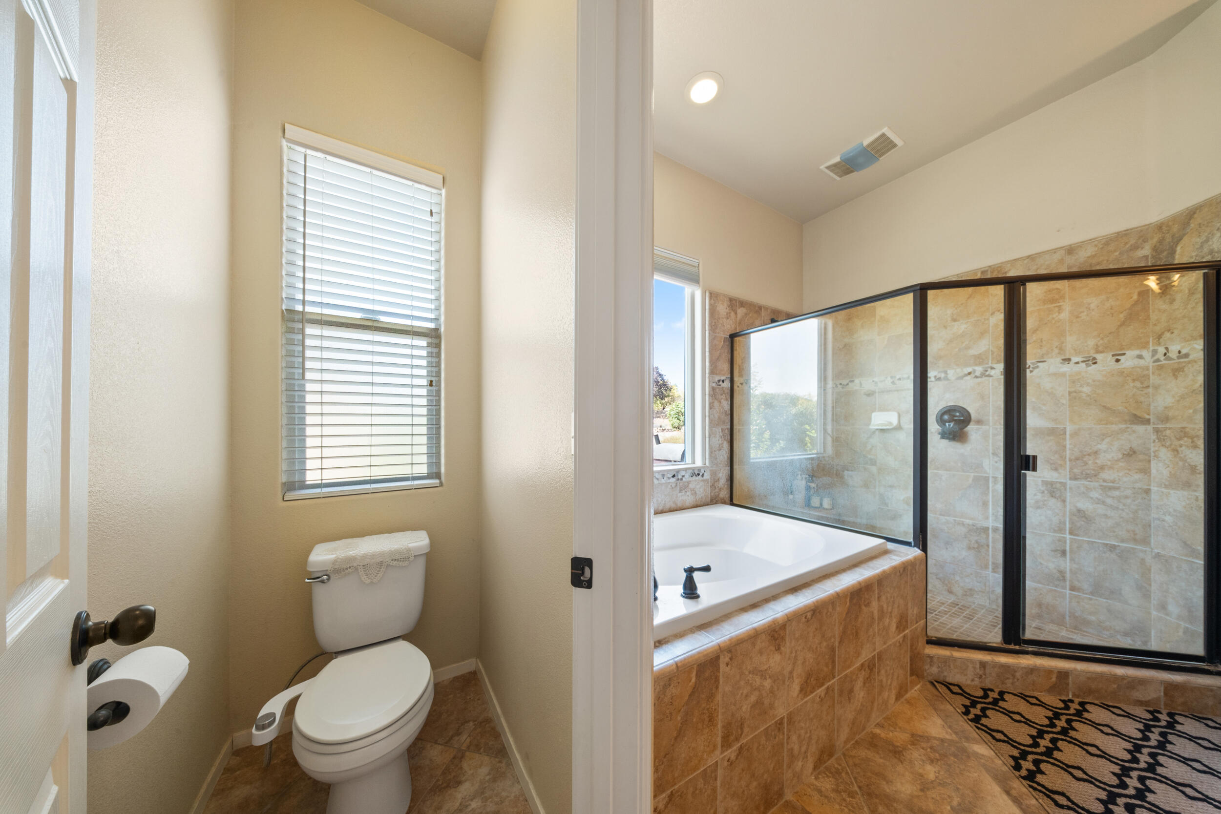 17583 Doran Dr, Springville, CA 93265