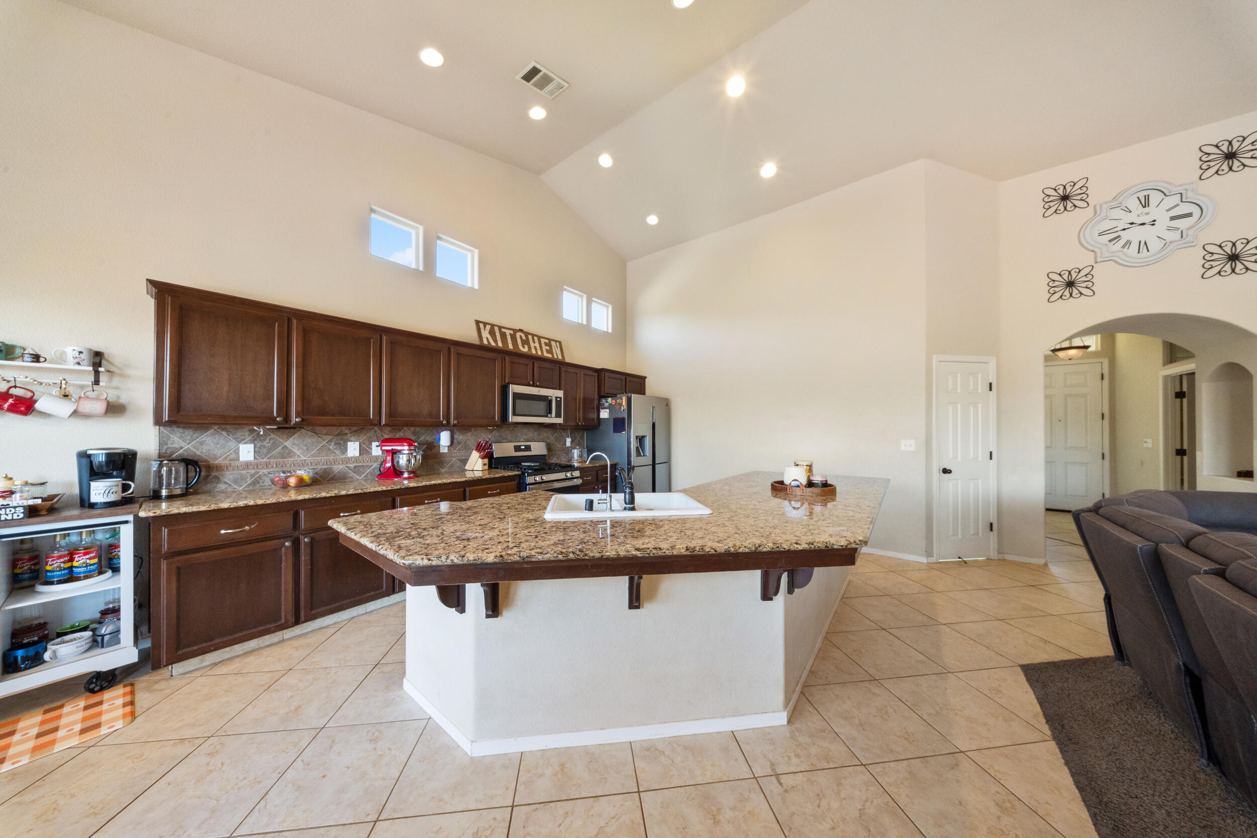 17583 Doran Dr, Springville, CA 93265