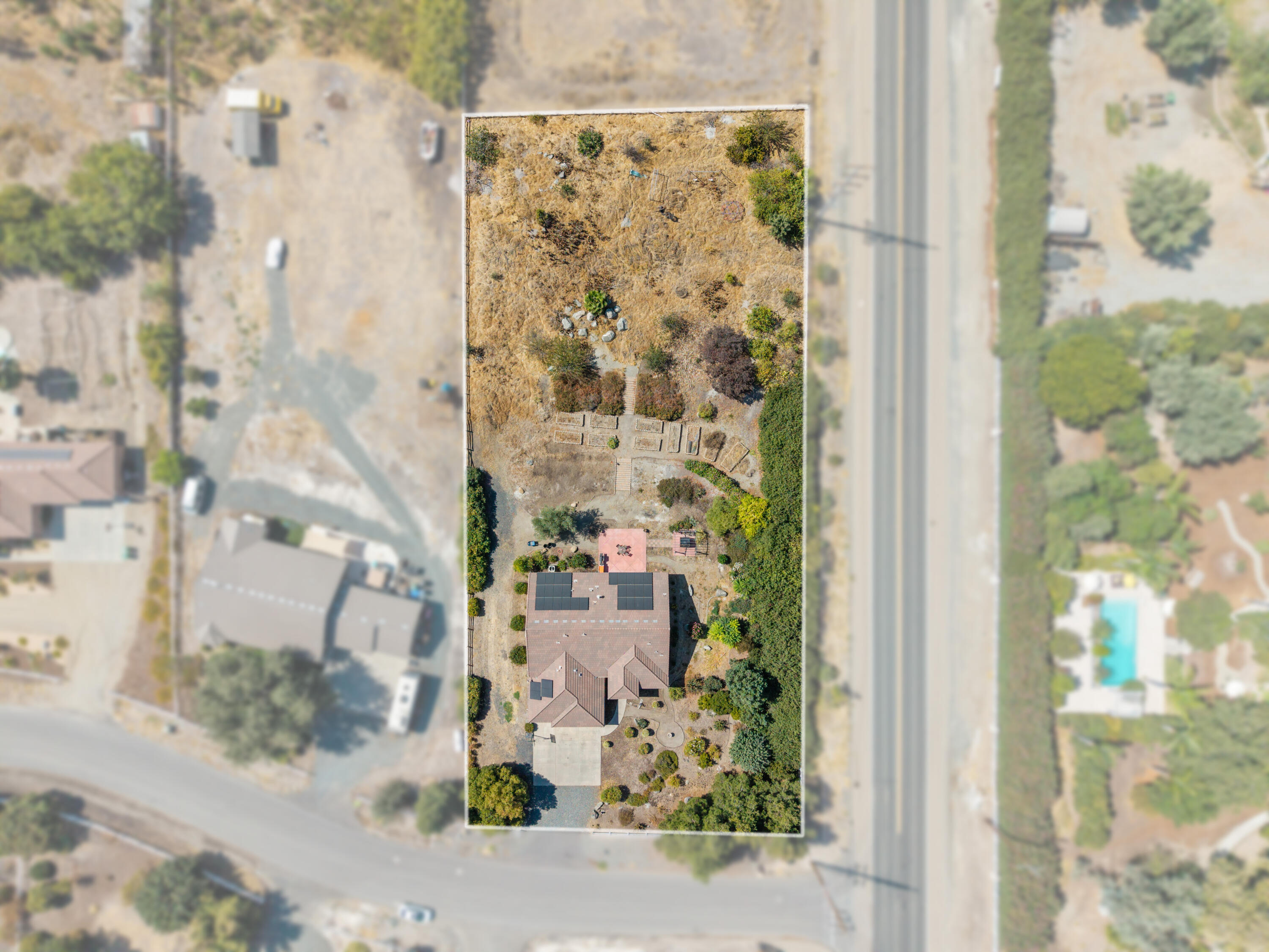 17583 Doran Dr, Springville, CA 93265