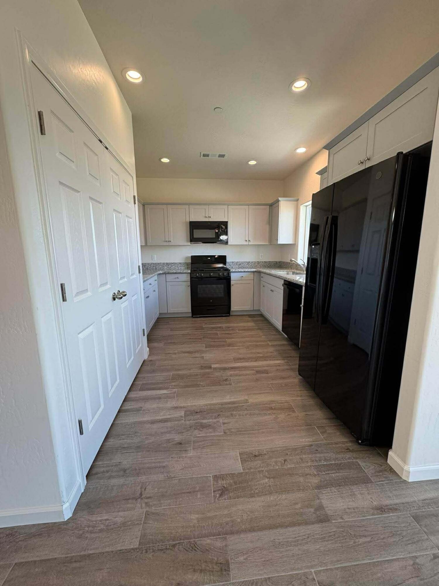 30655 Delancy Rd, Visalia, CA 93291