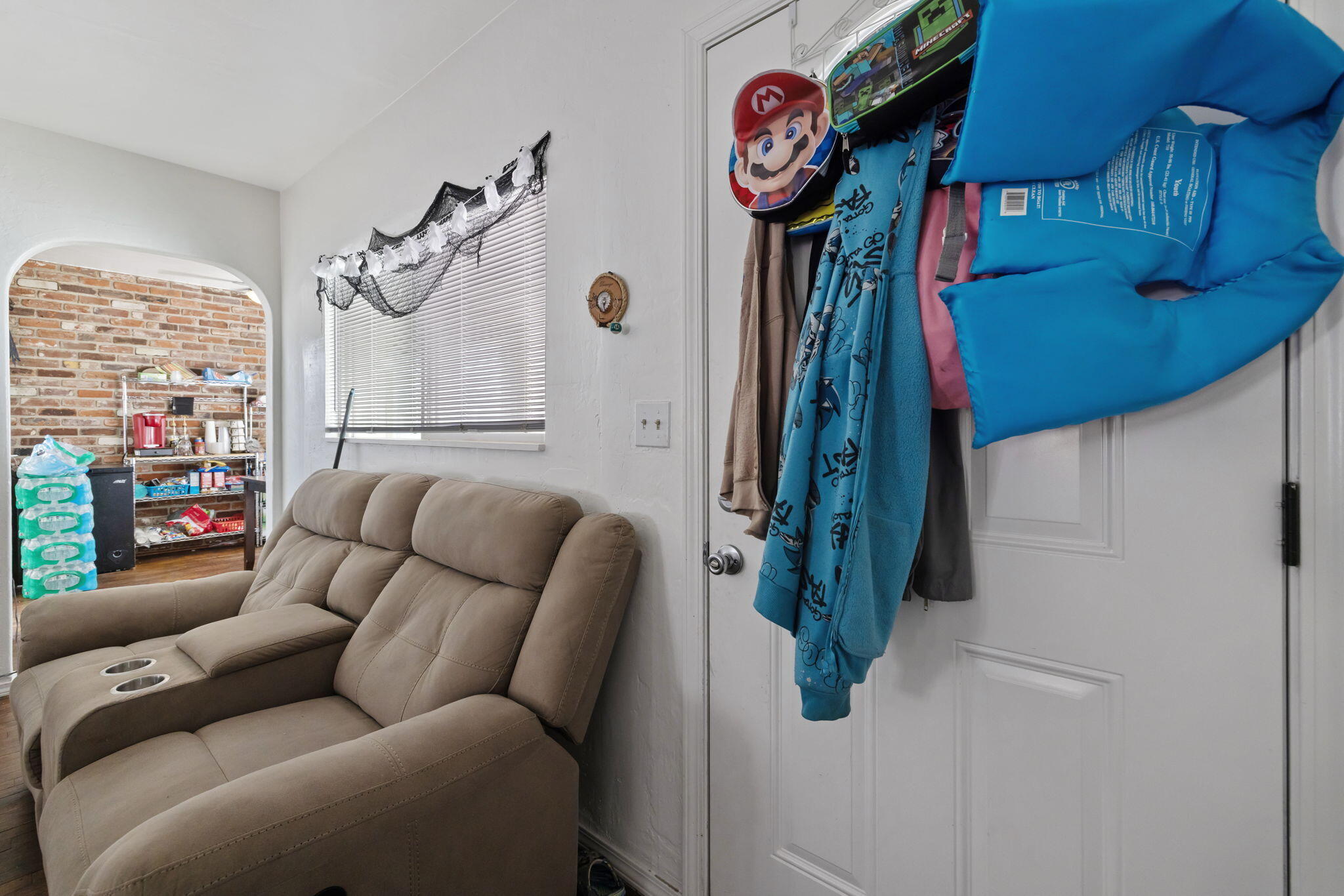 329 E Fedora Ave, Fresno, CA 93704