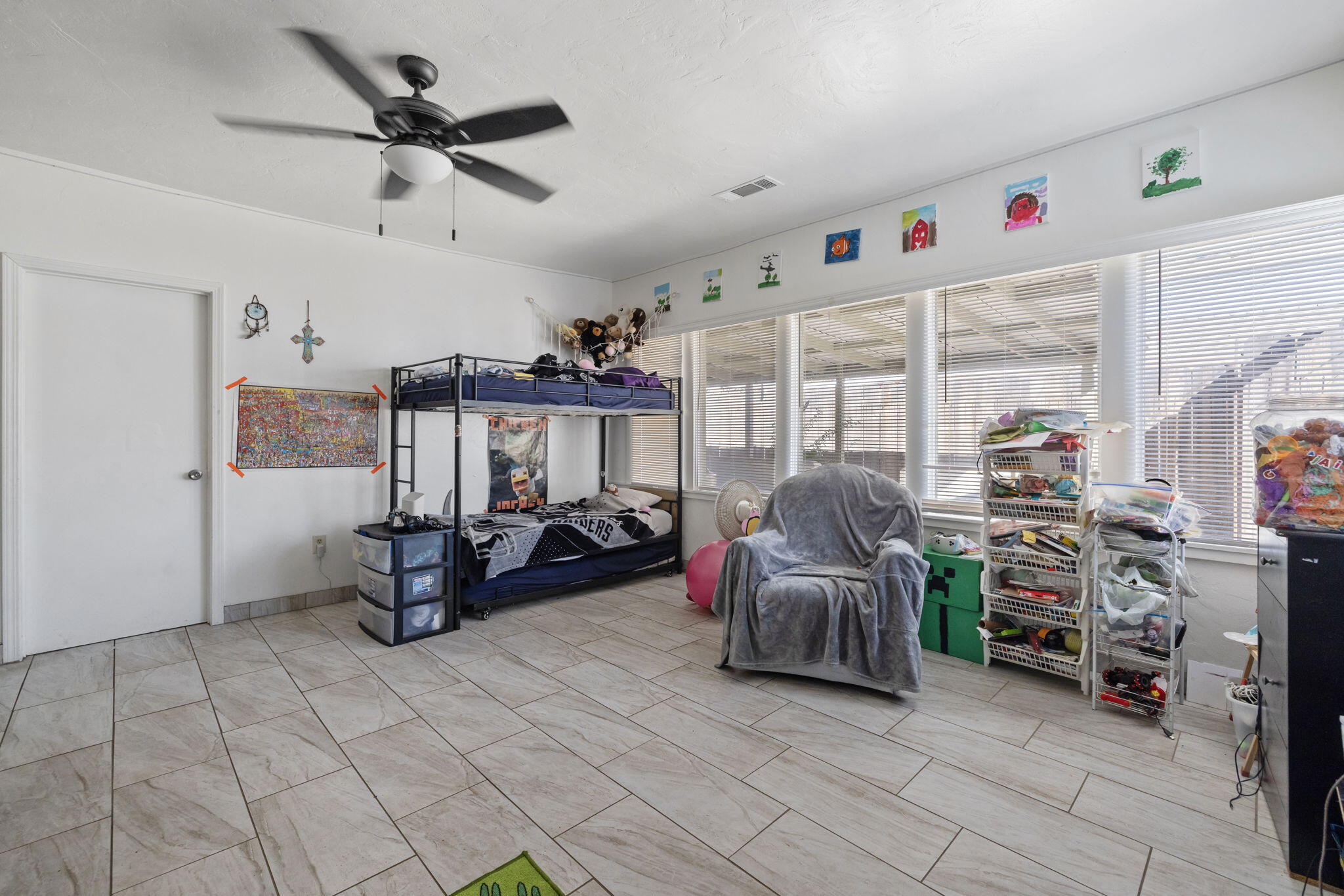 329 E Fedora Ave, Fresno, CA 93704