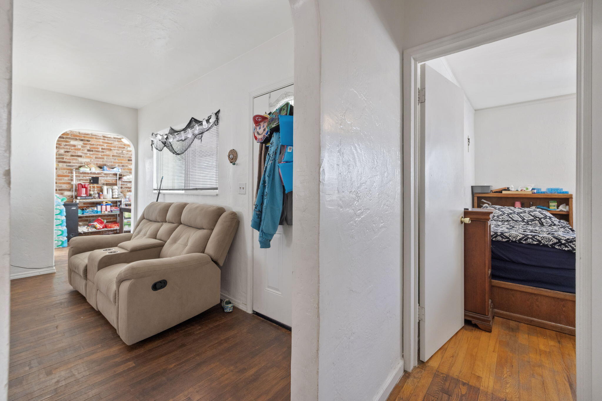 329 E Fedora Ave, Fresno, CA 93704