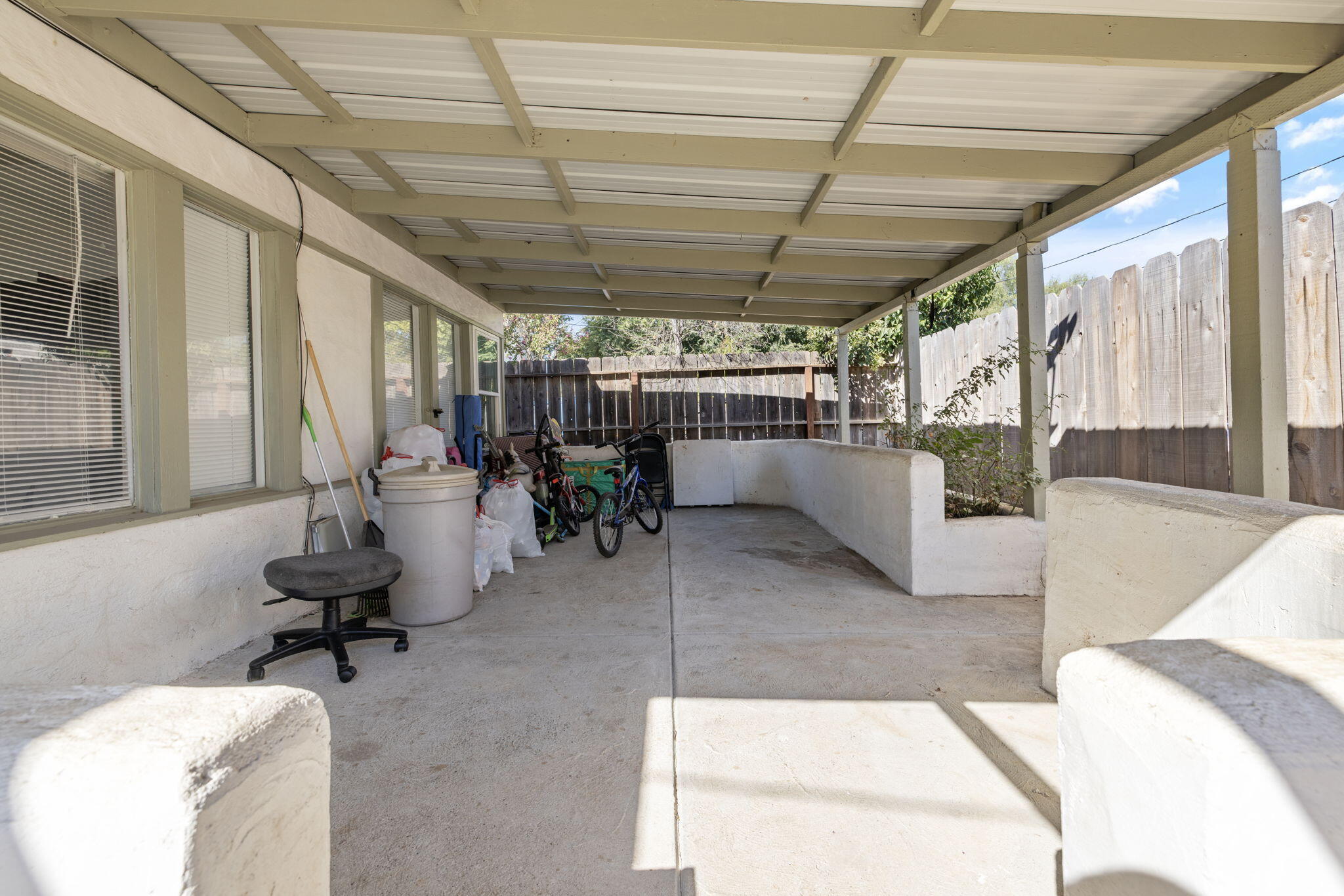 329 E Fedora Ave, Fresno, CA 93704