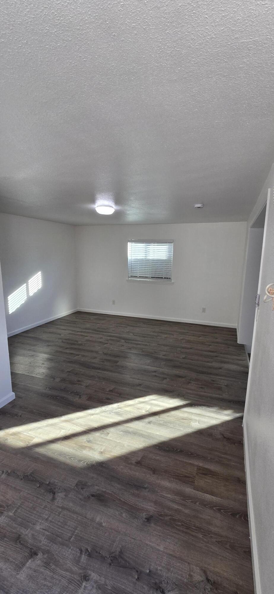 329 E Fedora Ave, Fresno, CA 93704