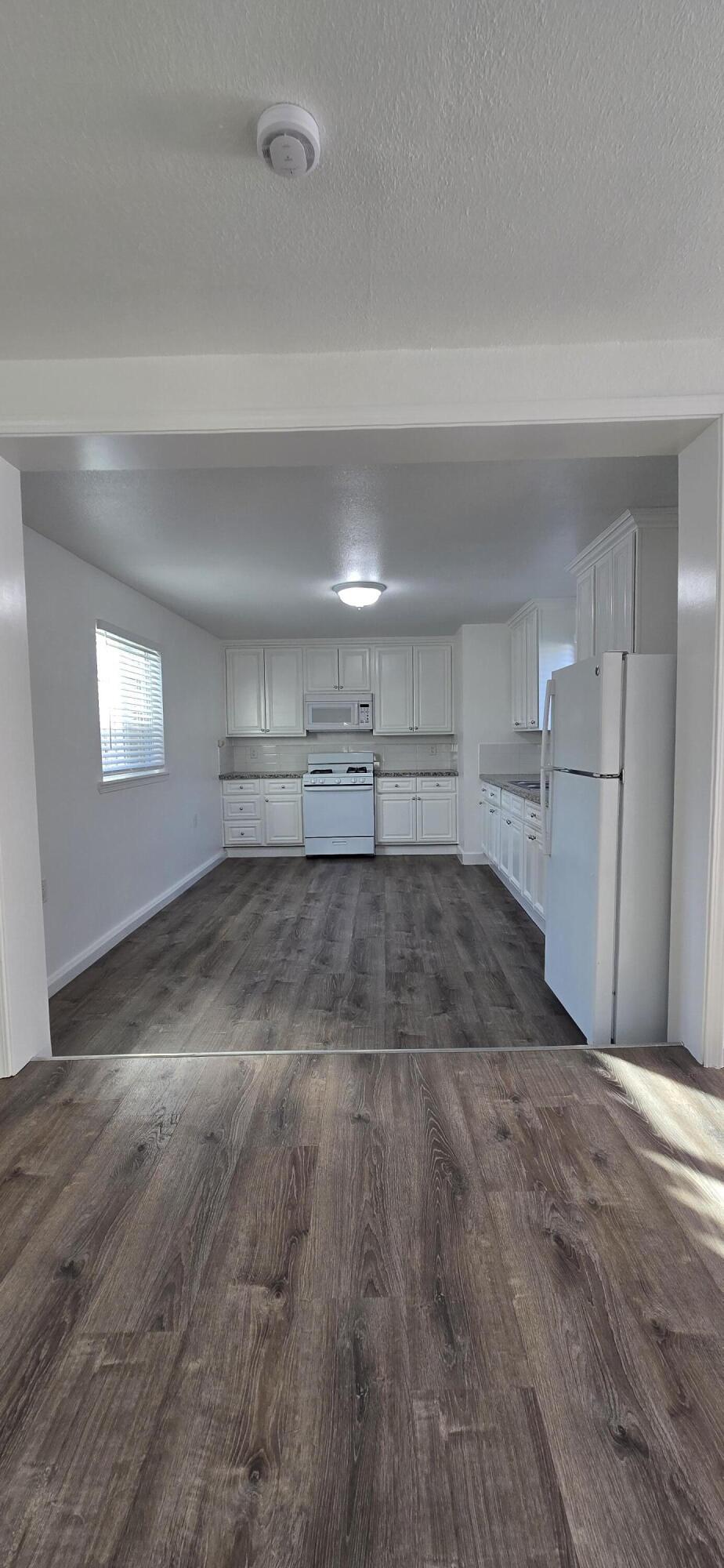 329 E Fedora Ave, Fresno, CA 93704
