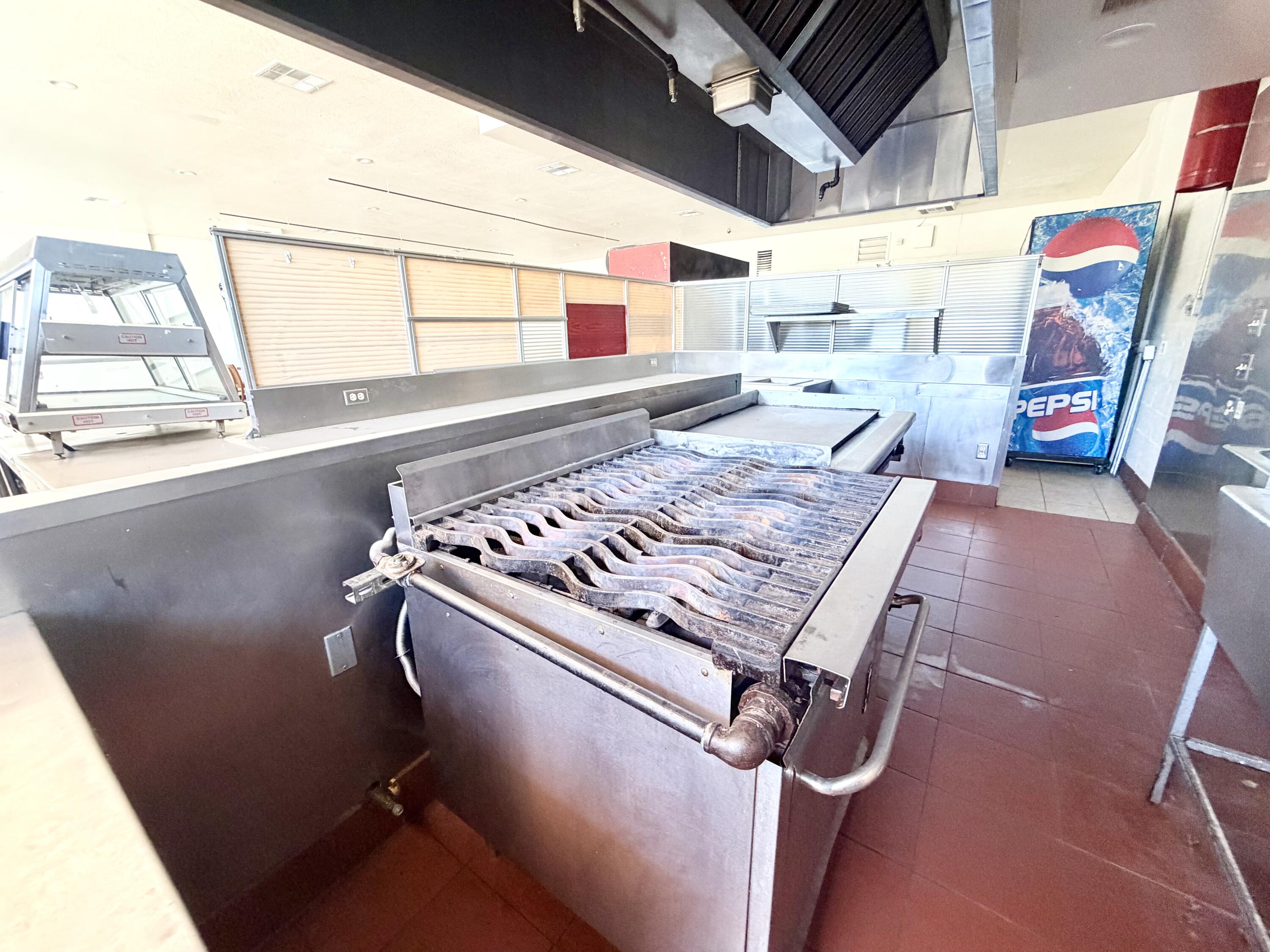33027 Road 159, Ivanhoe, CA 93235