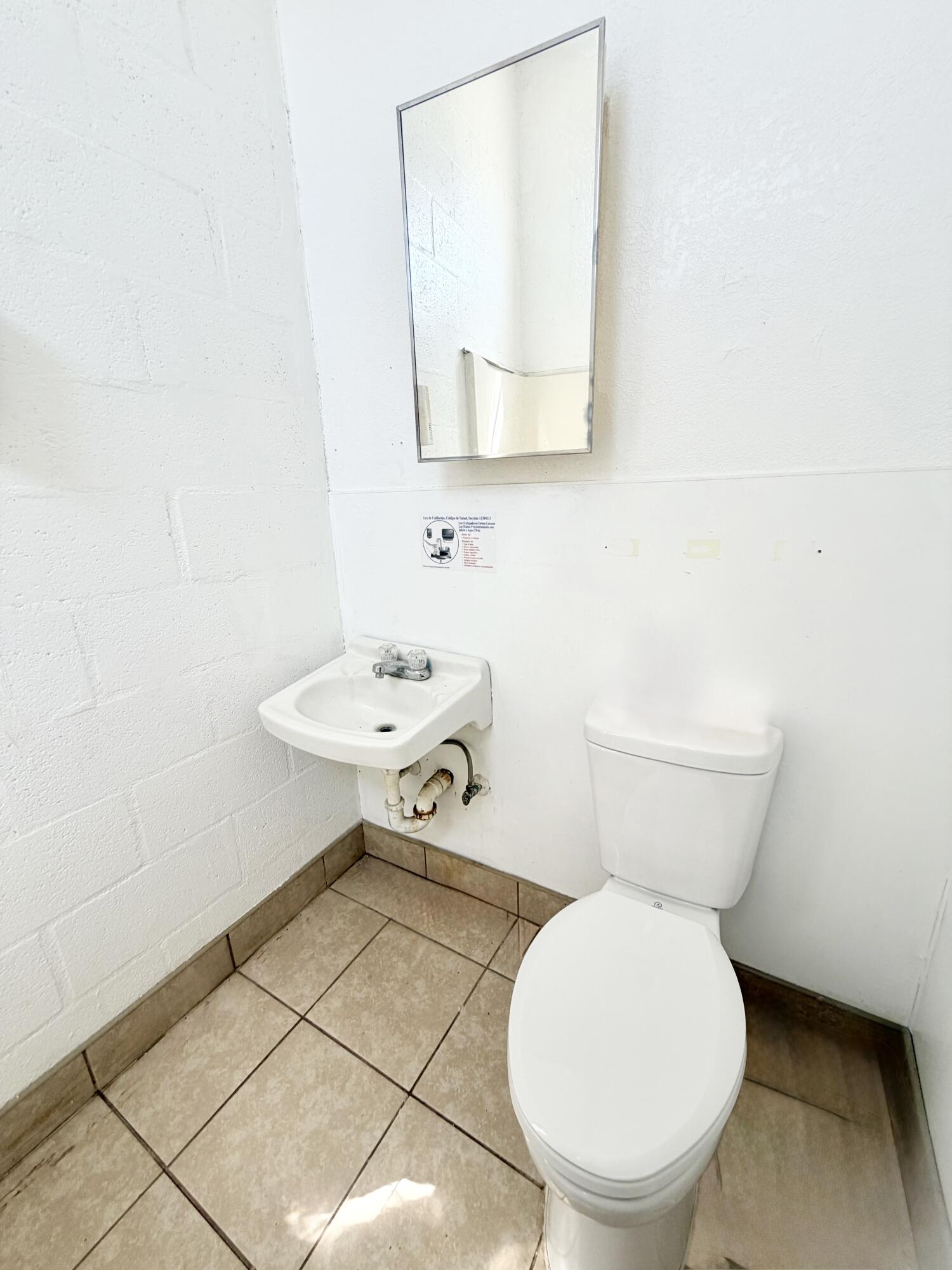 33027 Road 159, Ivanhoe, CA 93235