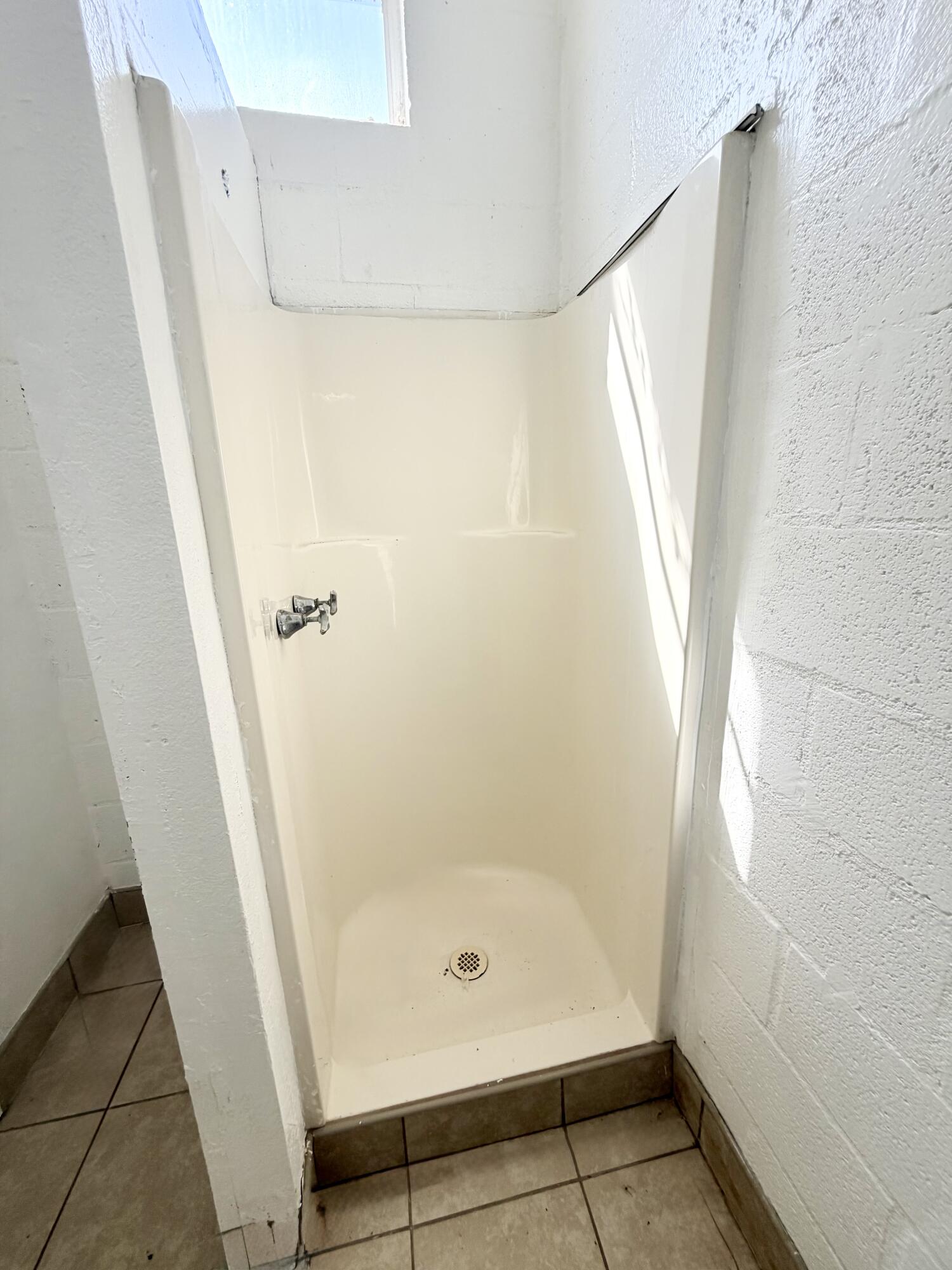 33027 Road 159, Ivanhoe, CA 93235