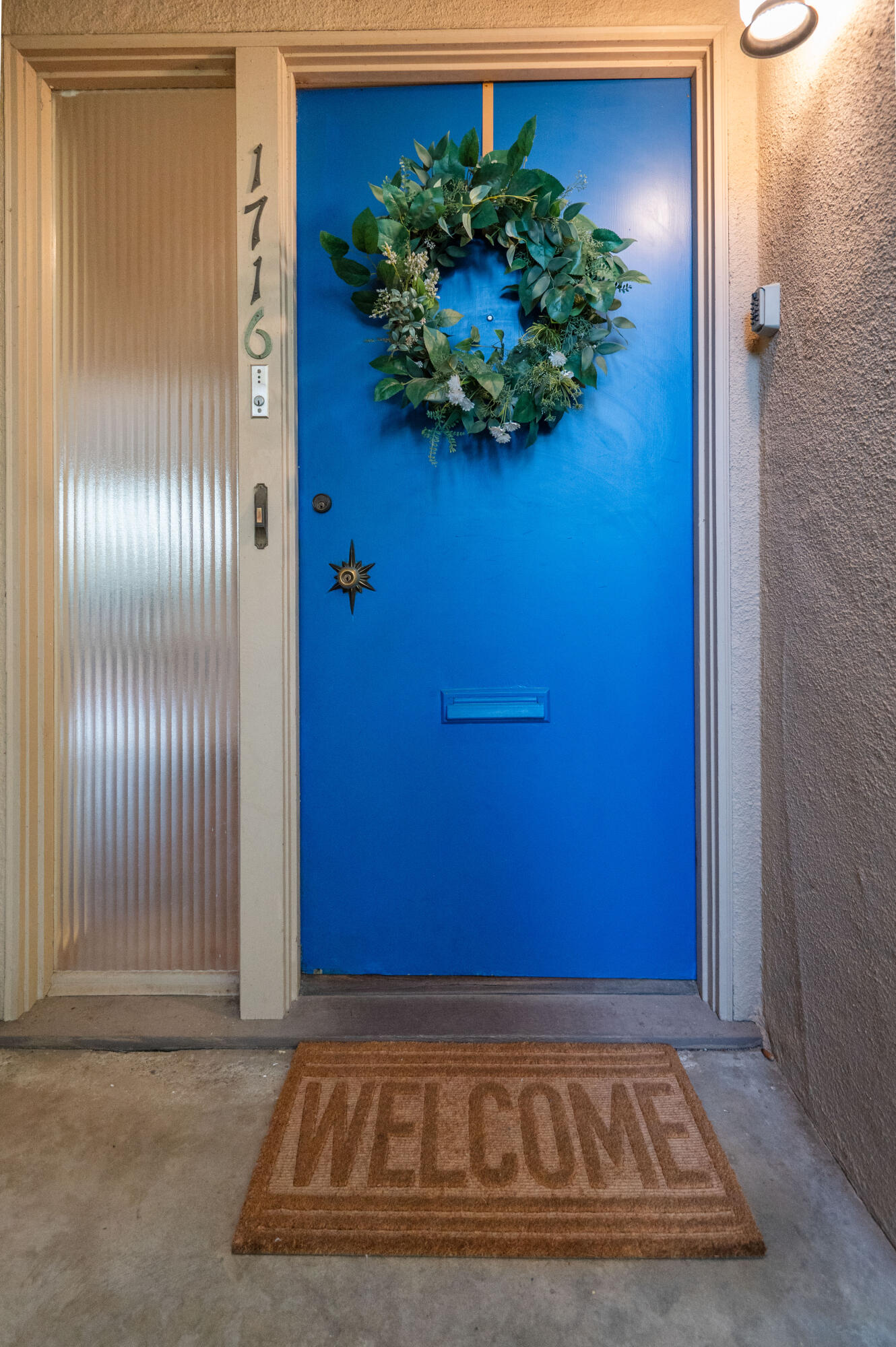 1716 W Meadow Ave, Visalia, CA 93277