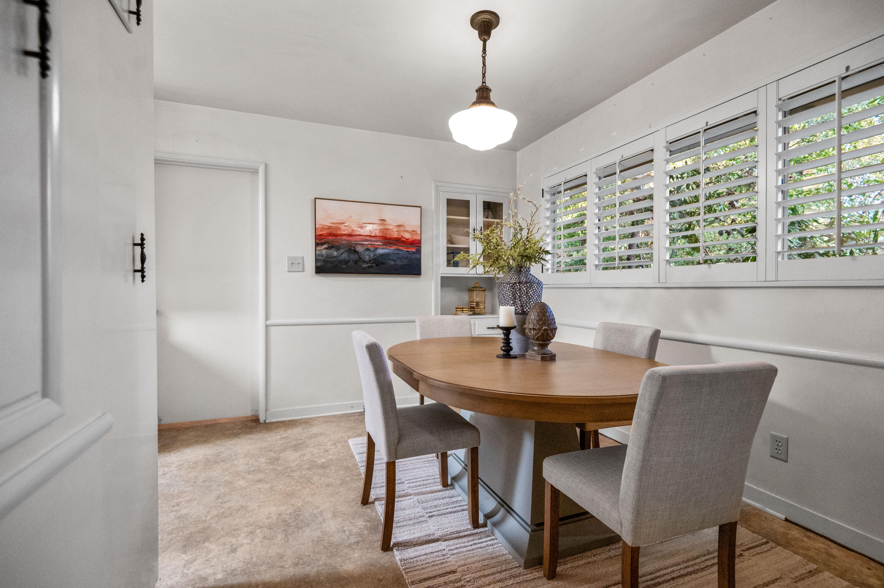 1716 W Meadow Ave, Visalia, CA 93277