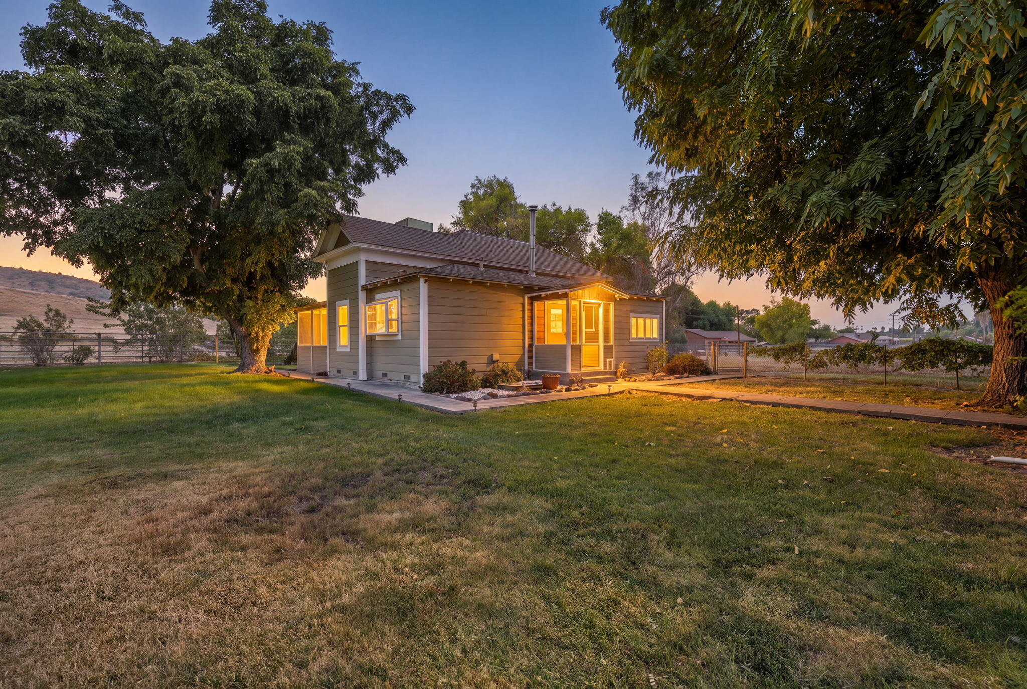 601 E Mulberry Ave, Porterville, CA 93257