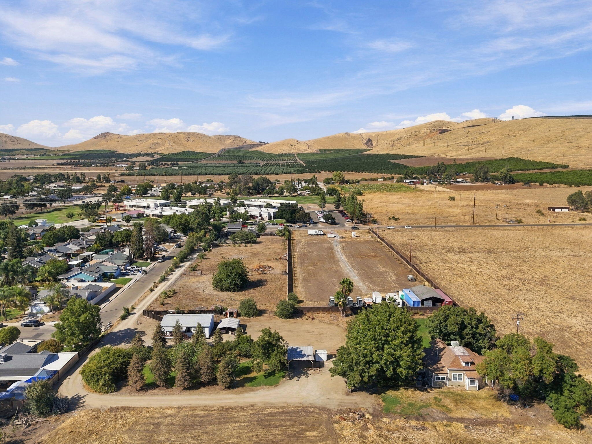 601 E Mulberry Ave, Porterville, CA 93257