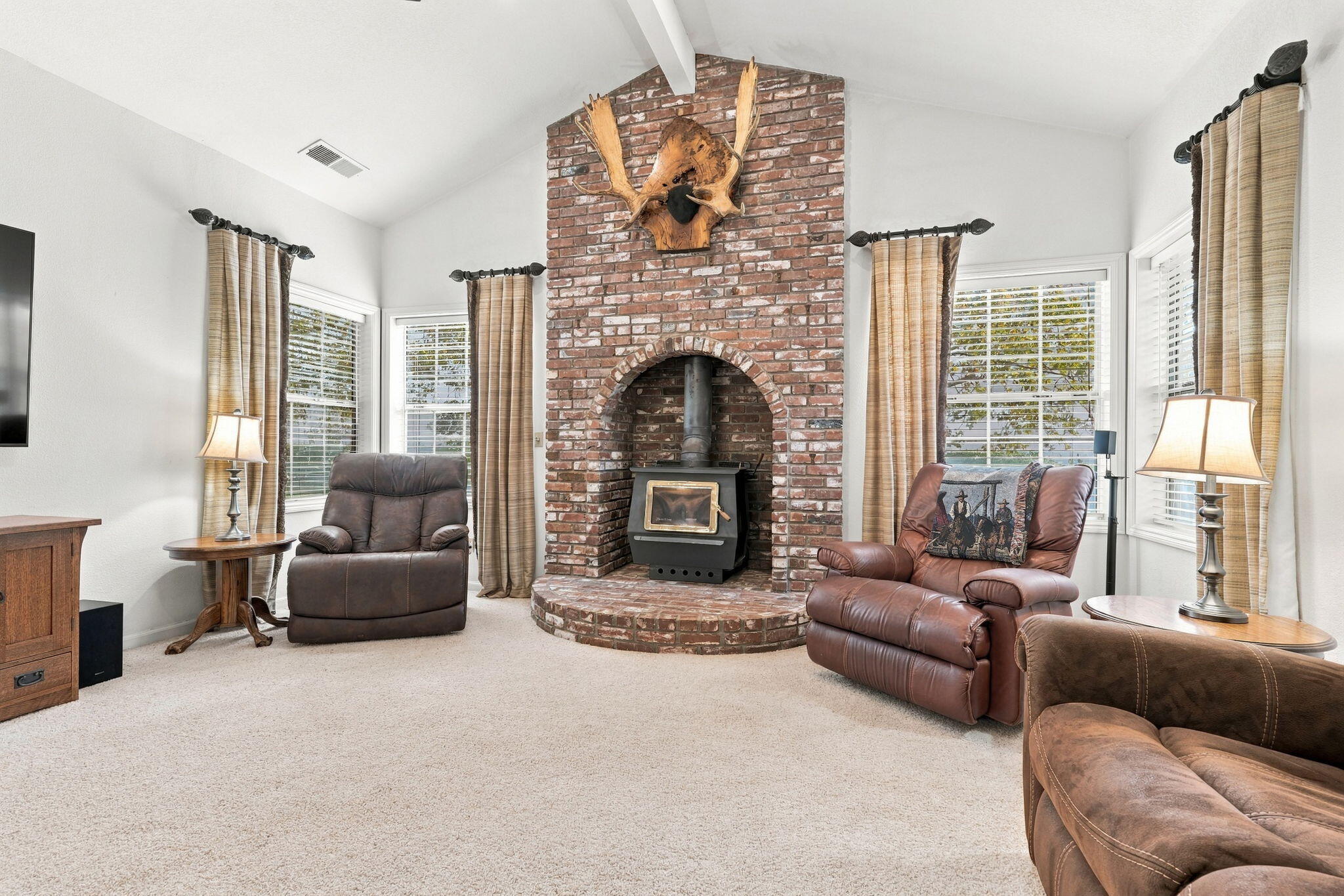 33208 Highway 190, Springville, CA 93265