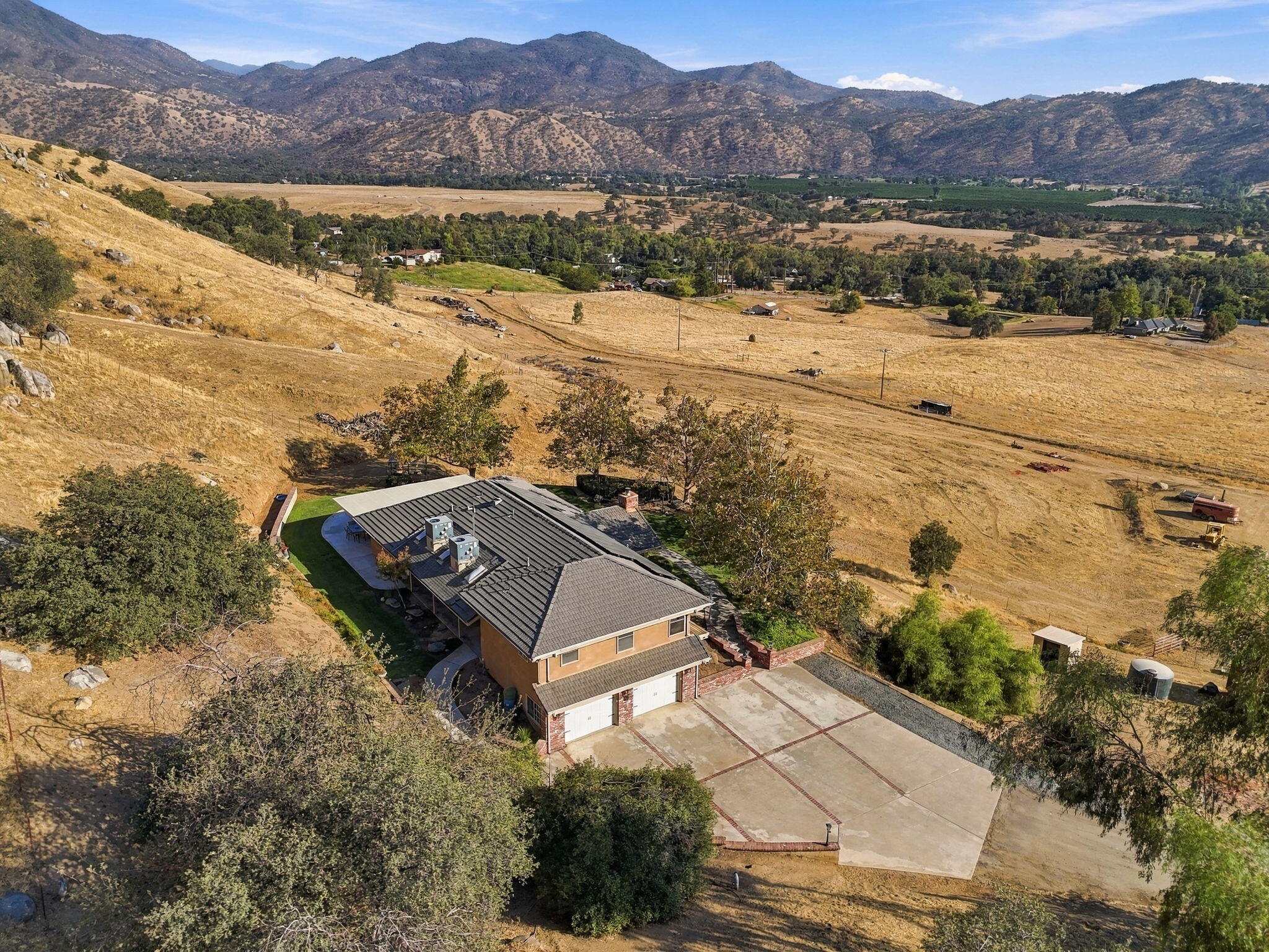 33208 Highway 190, Springville, CA 93265