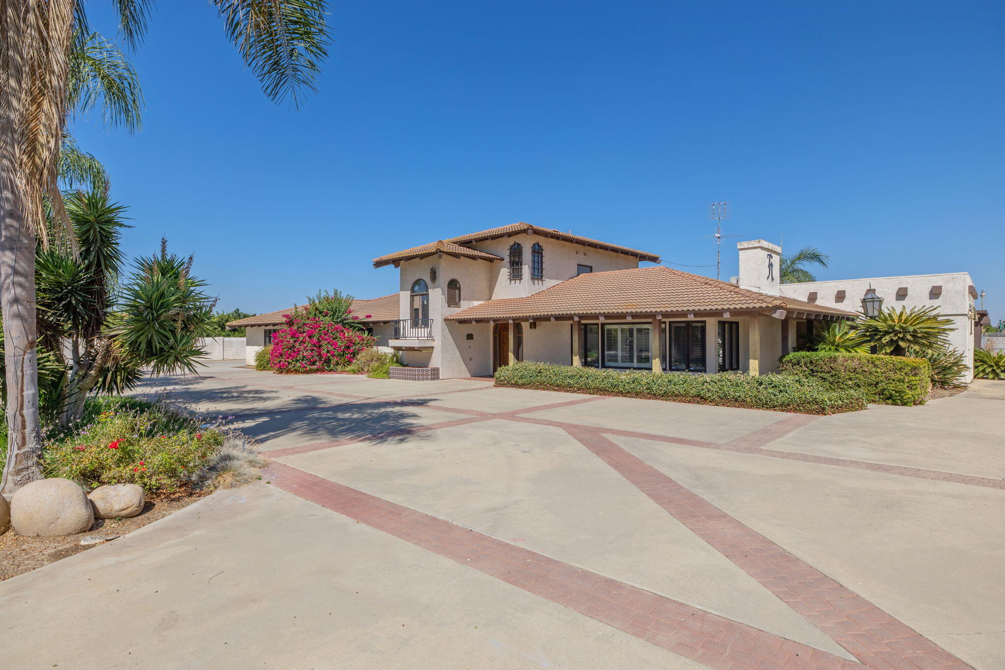 20090 Avenue 264, Exeter, CA 93221