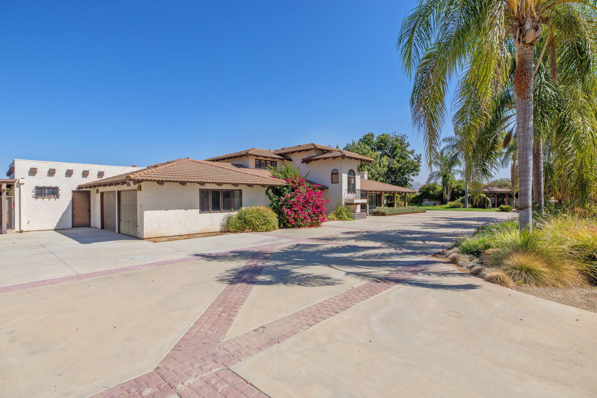 20090 Avenue 264, Exeter, CA 93221