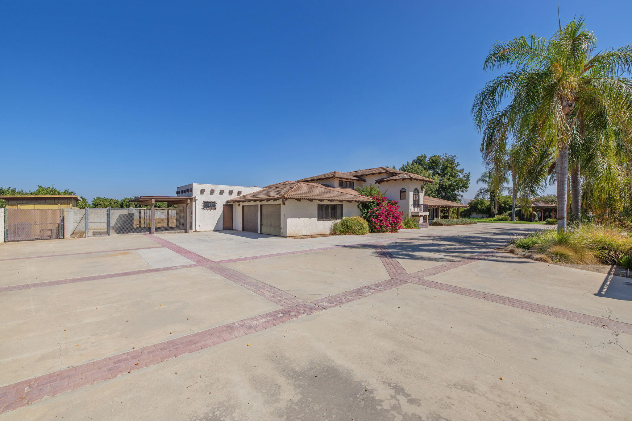 20090 Avenue 264, Exeter, CA 93221
