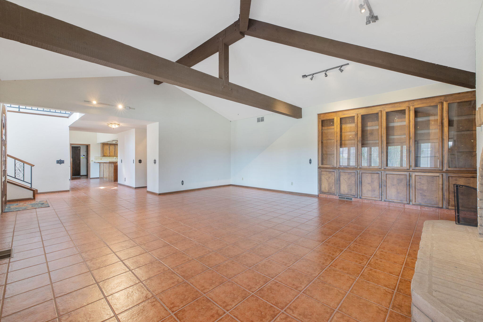 20090 Avenue 264, Exeter, CA 93221
