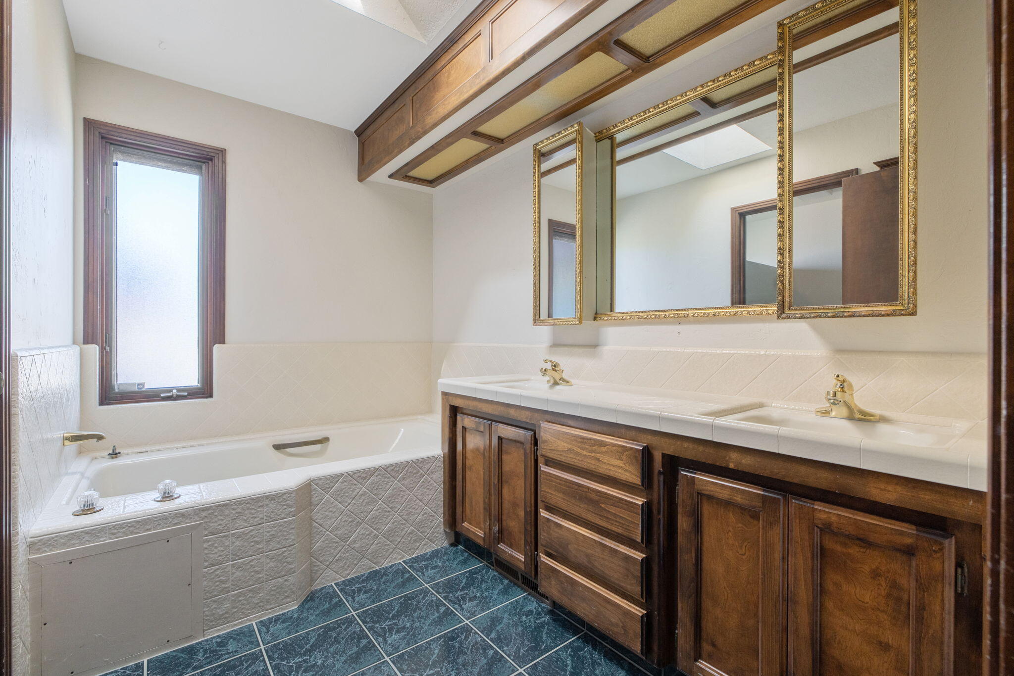 20090 Avenue 264, Exeter, CA 93221