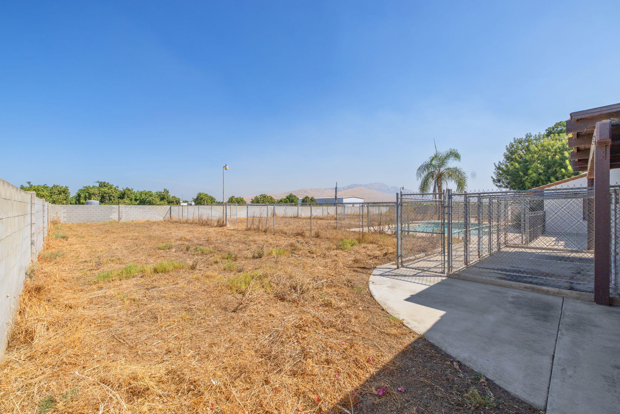 20090 Avenue 264, Exeter, CA 93221