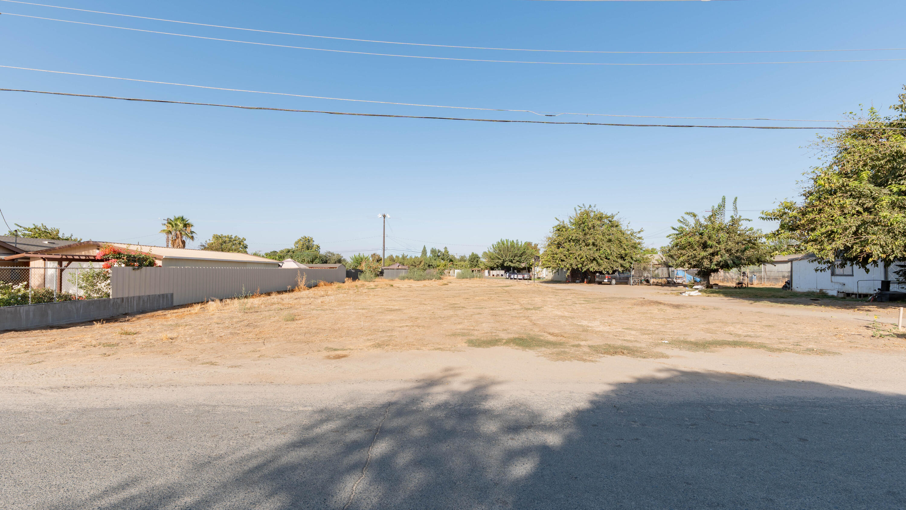 14571 Kilroy Rd, Porterville, CA 93257
