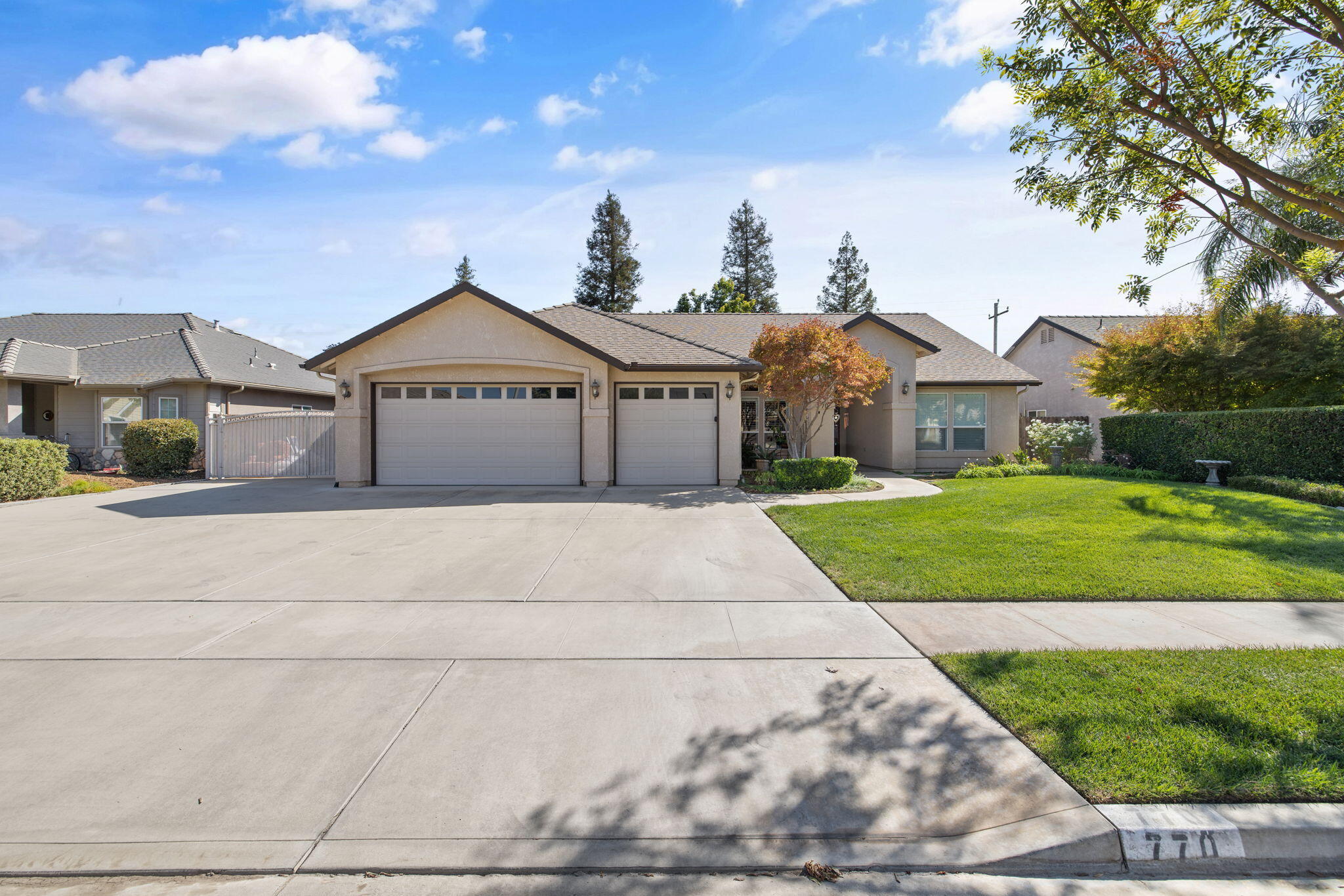 770 Sheffield Ave, Exeter, CA 93221