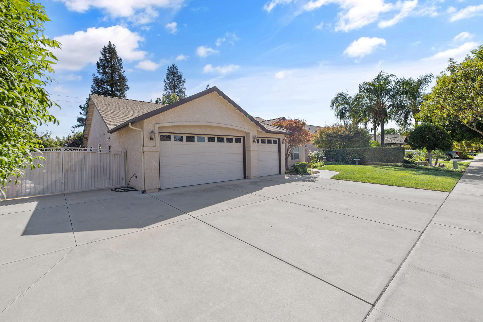 770 Sheffield Ave, Exeter, CA 93221