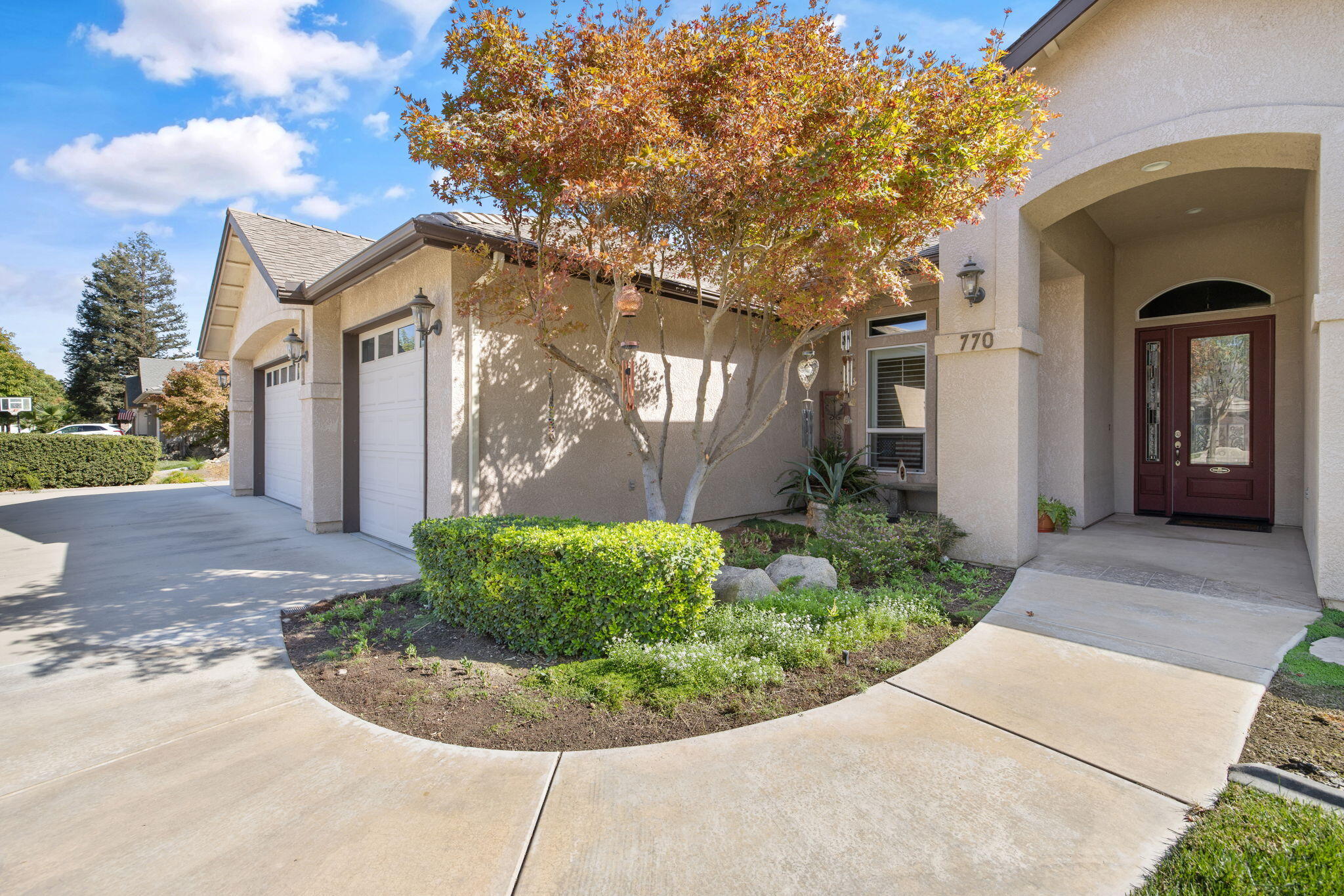 770 Sheffield Ave, Exeter, CA 93221