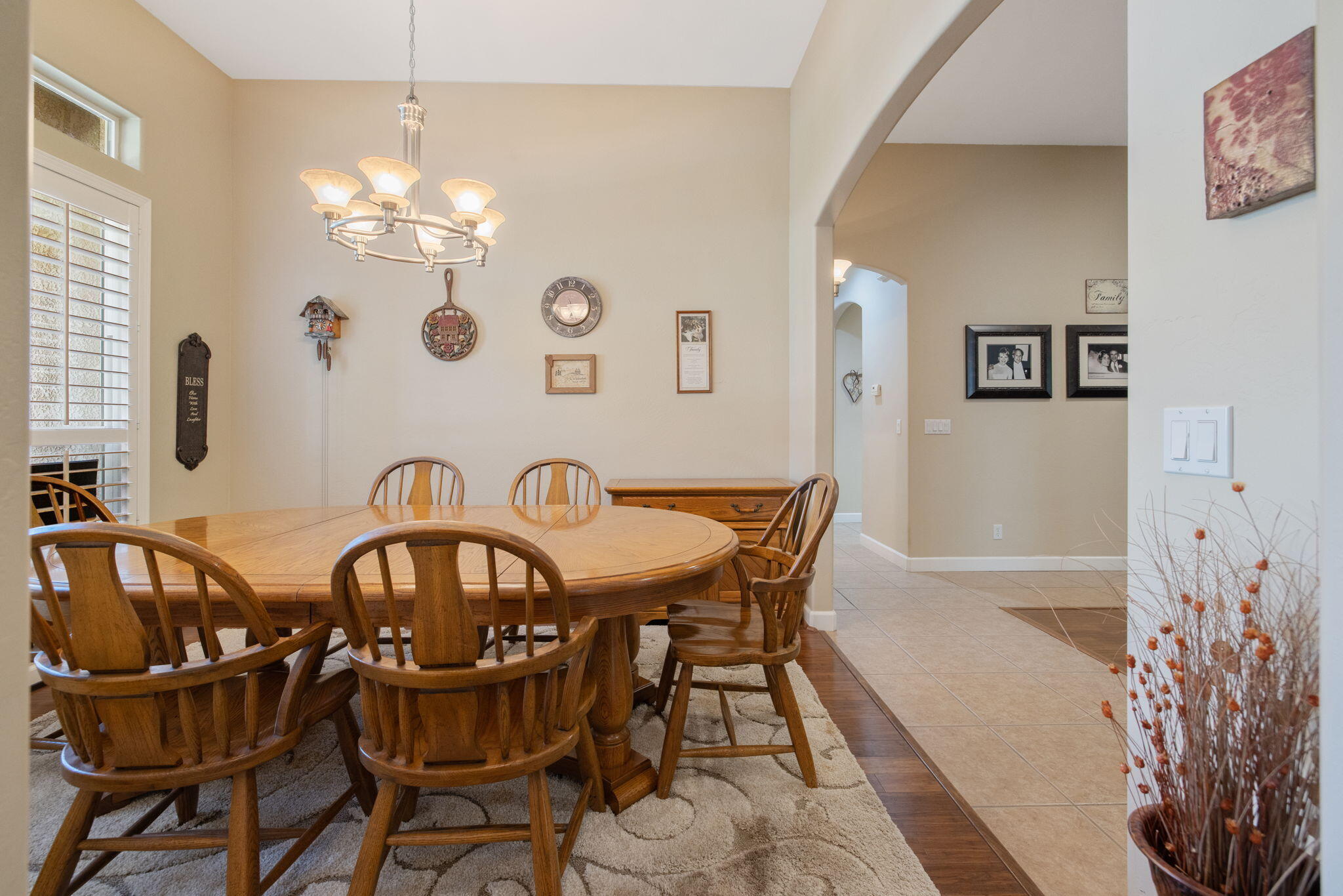 770 Sheffield Ave, Exeter, CA 93221
