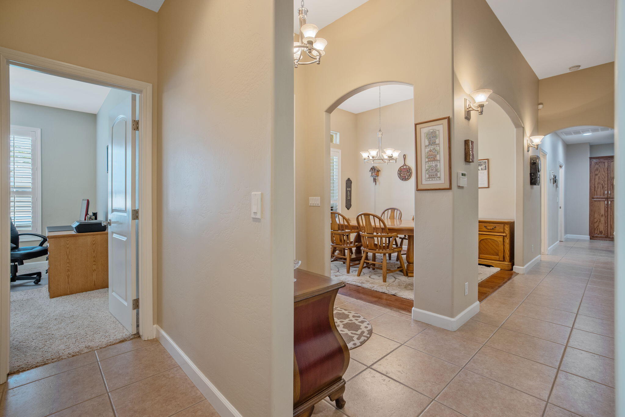 770 Sheffield Ave, Exeter, CA 93221