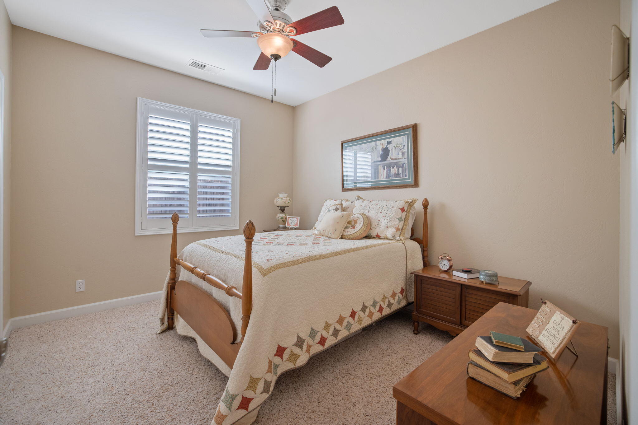 770 Sheffield Ave, Exeter, CA 93221
