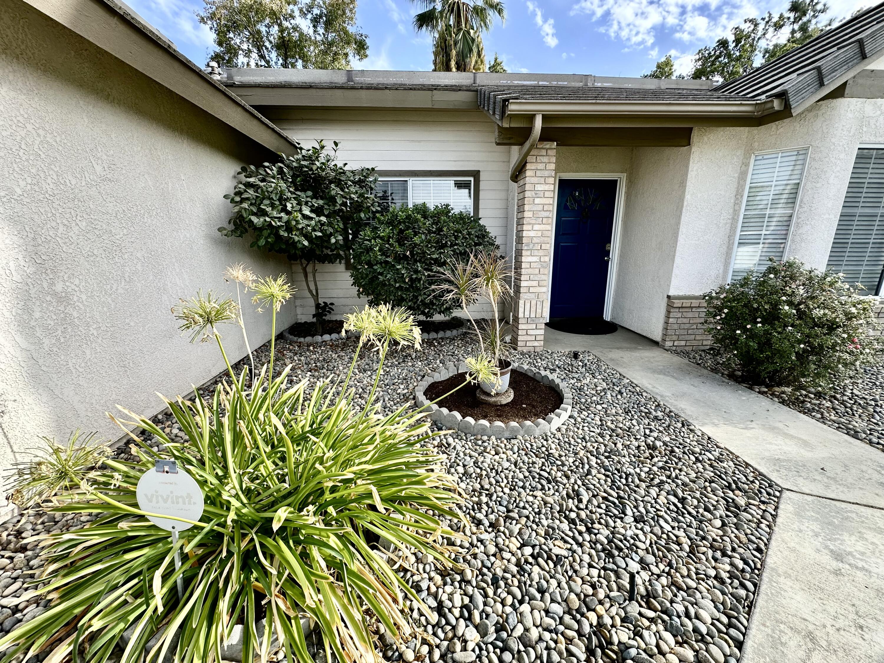 785 Heath Ct, Lemoore, CA 93245