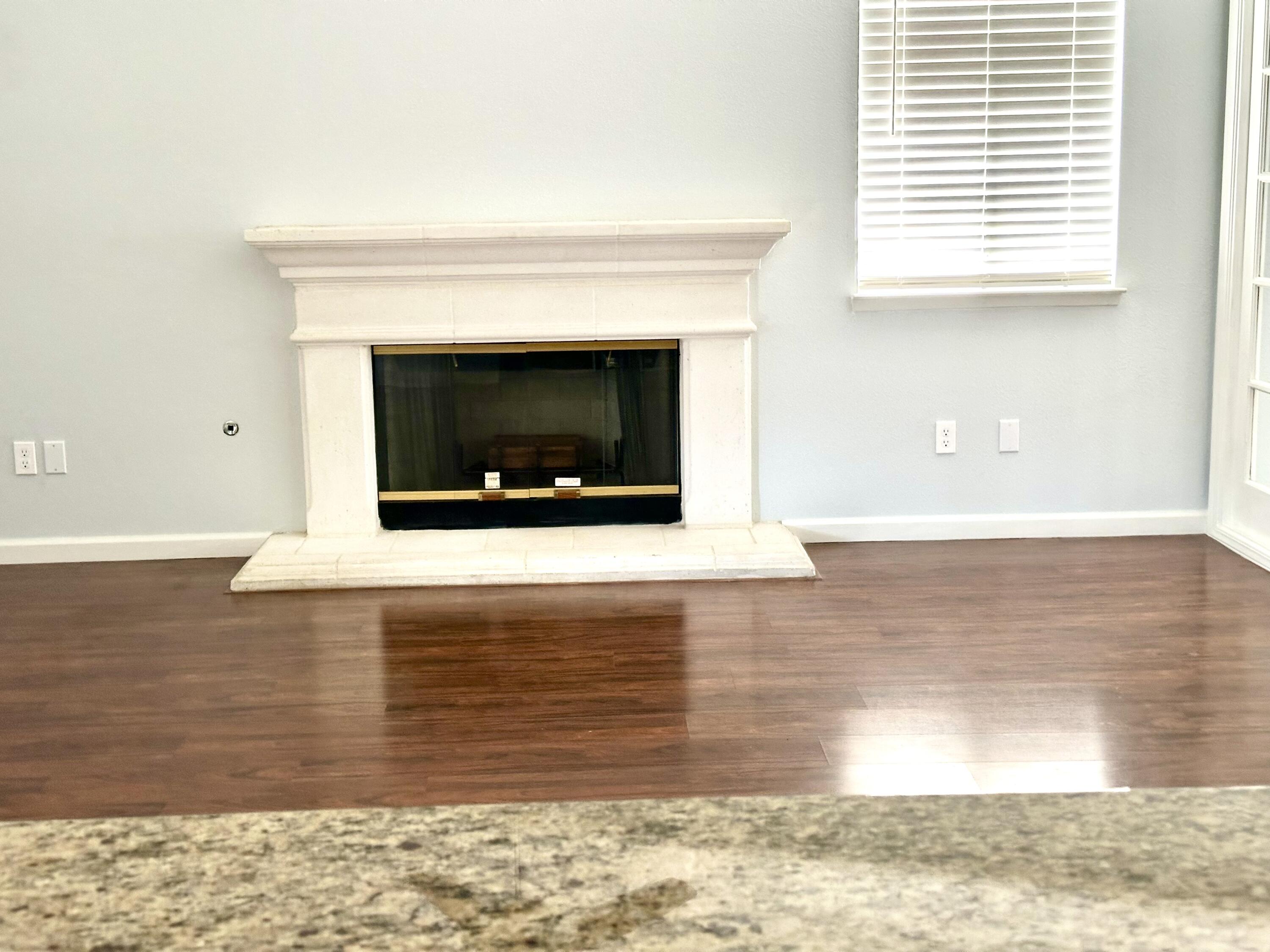 785 Heath Ct, Lemoore, CA 93245