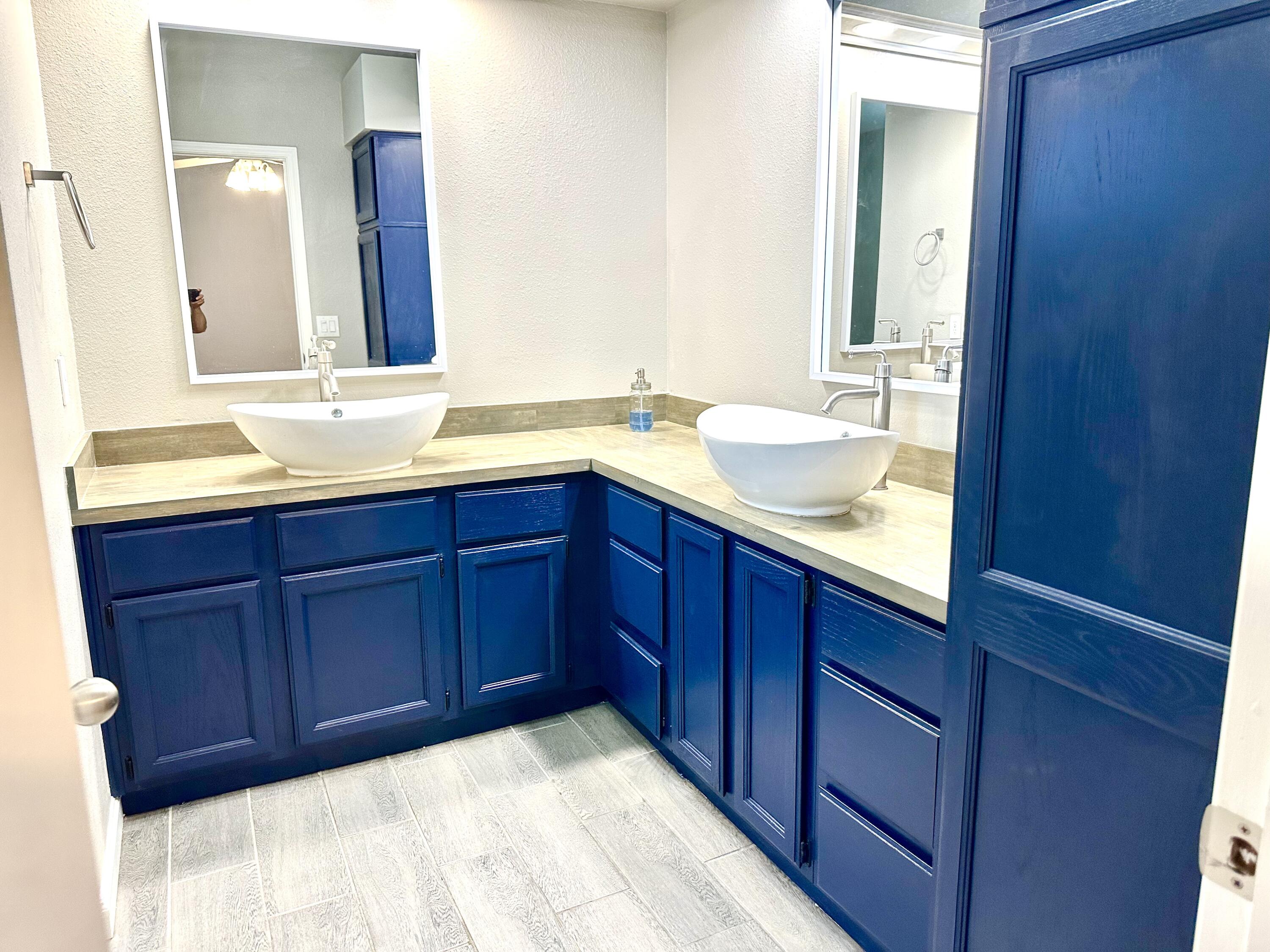 785 Heath Ct, Lemoore, CA 93245