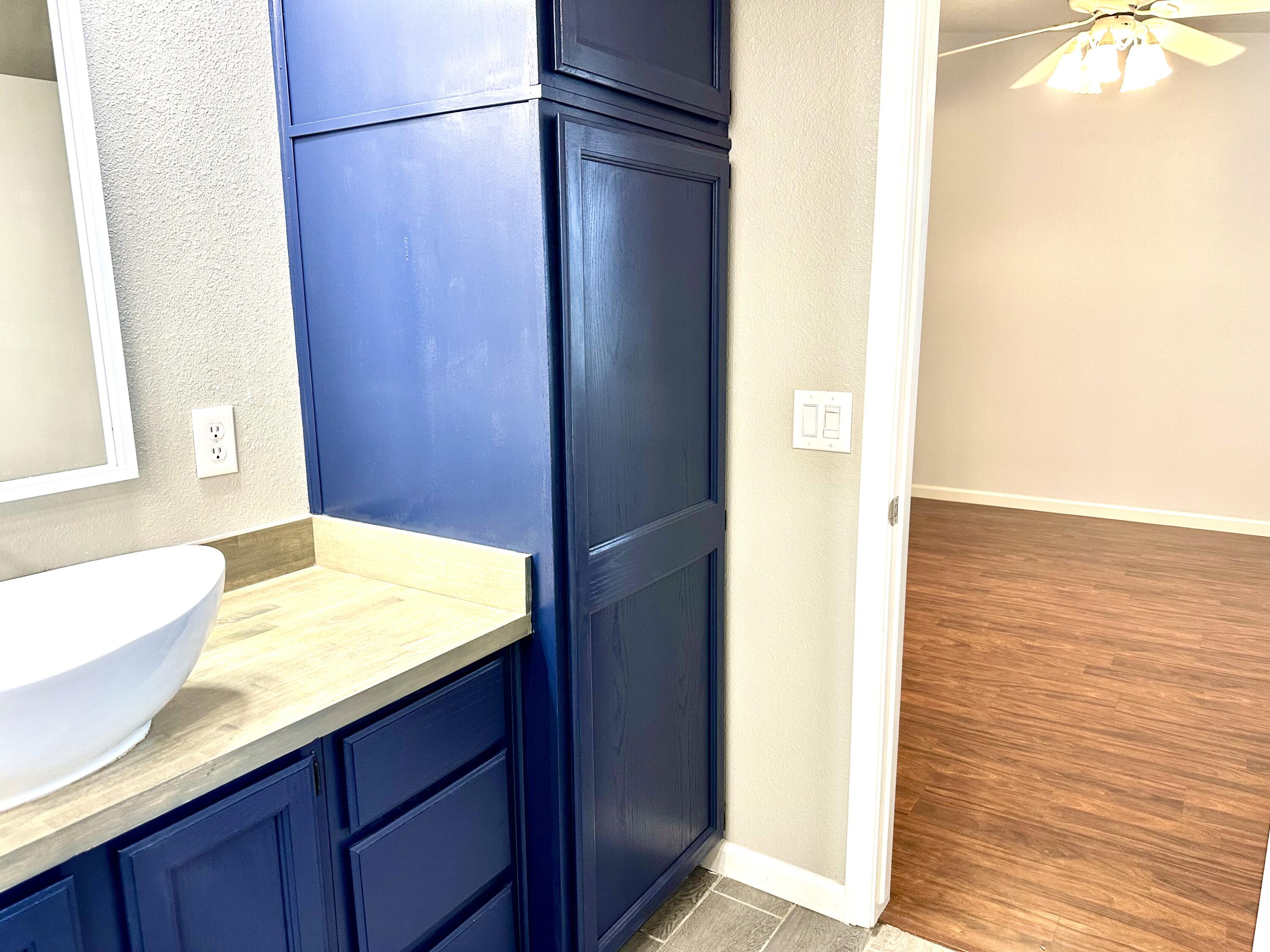 785 Heath Ct, Lemoore, CA 93245