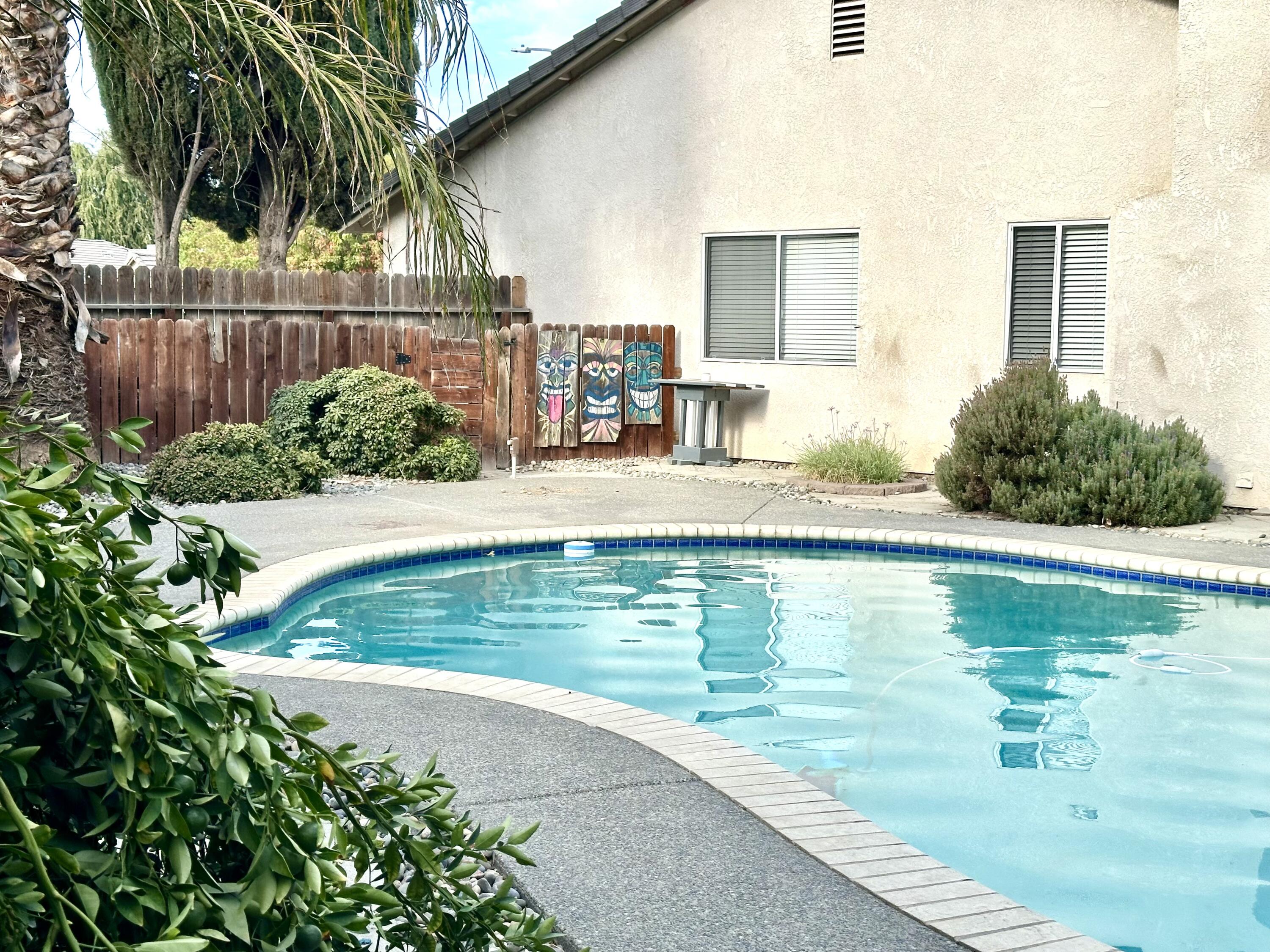 785 Heath Ct, Lemoore, CA 93245