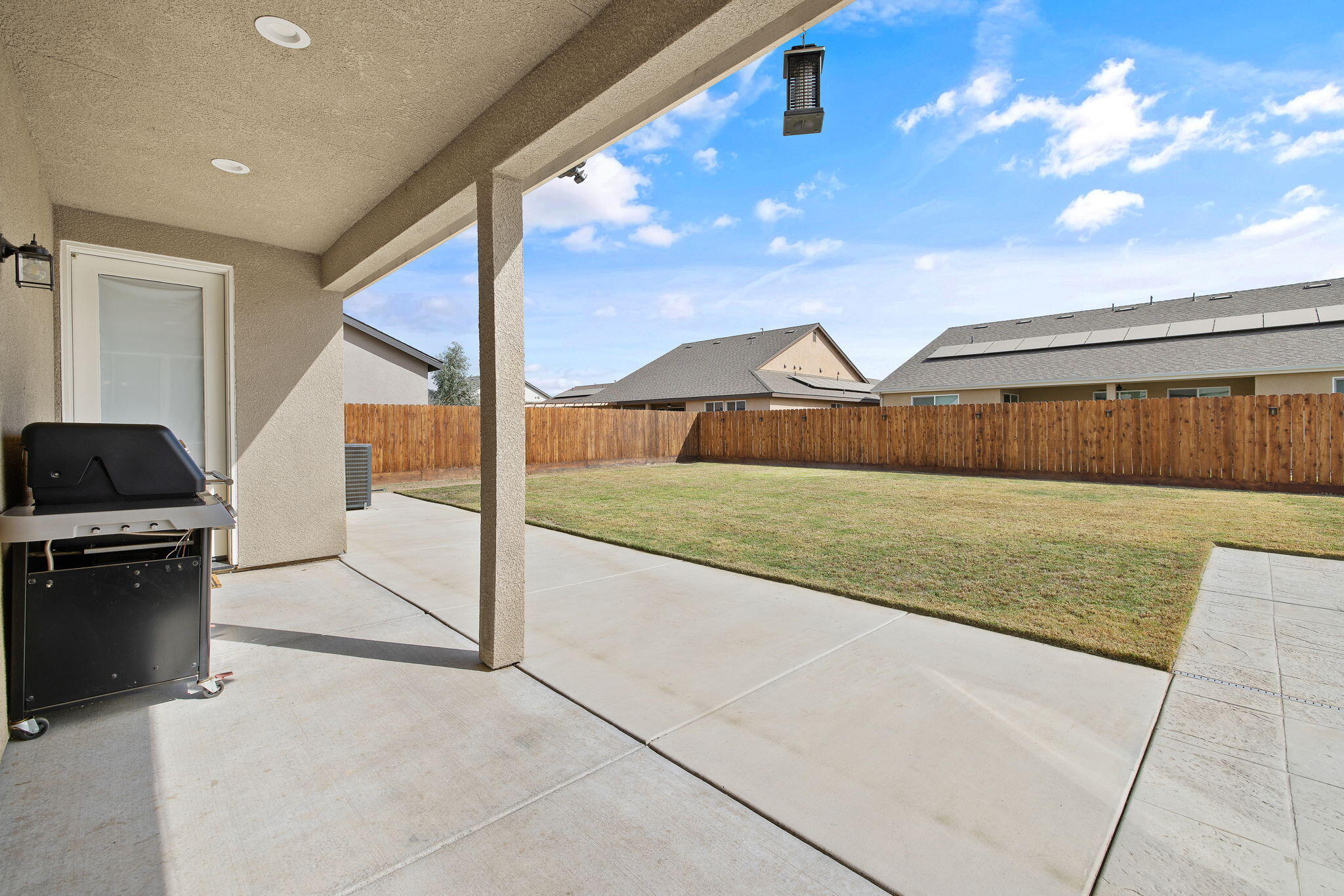 1981 Chancellor Ave, Tulare, CA 93274