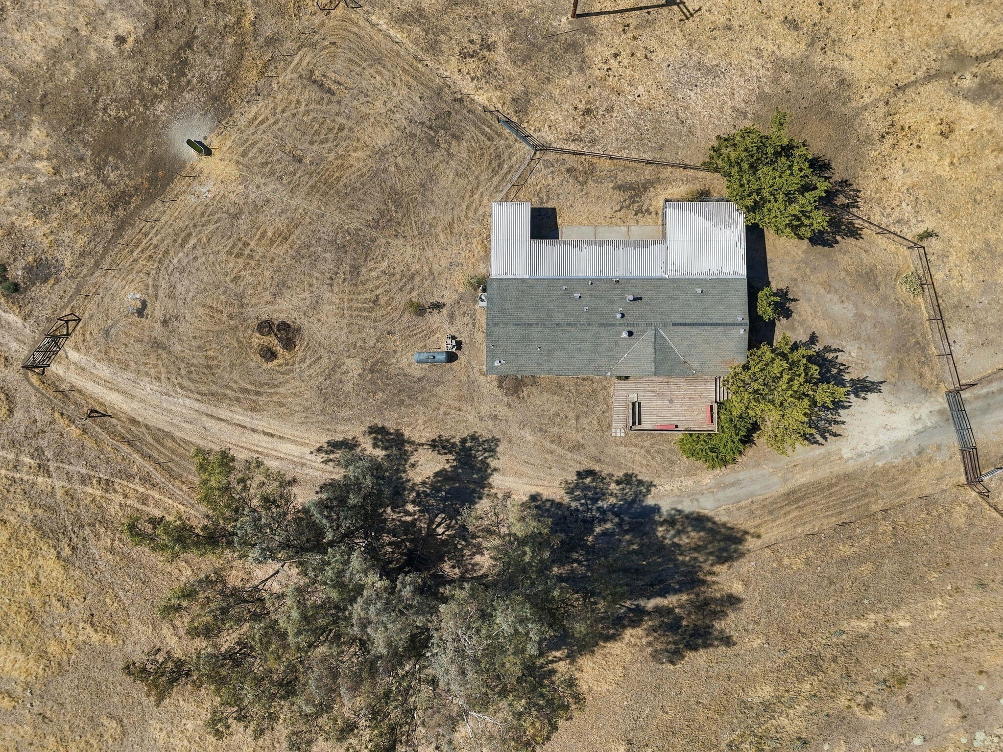 28122 Avenue 56, Ducor, CA 93218